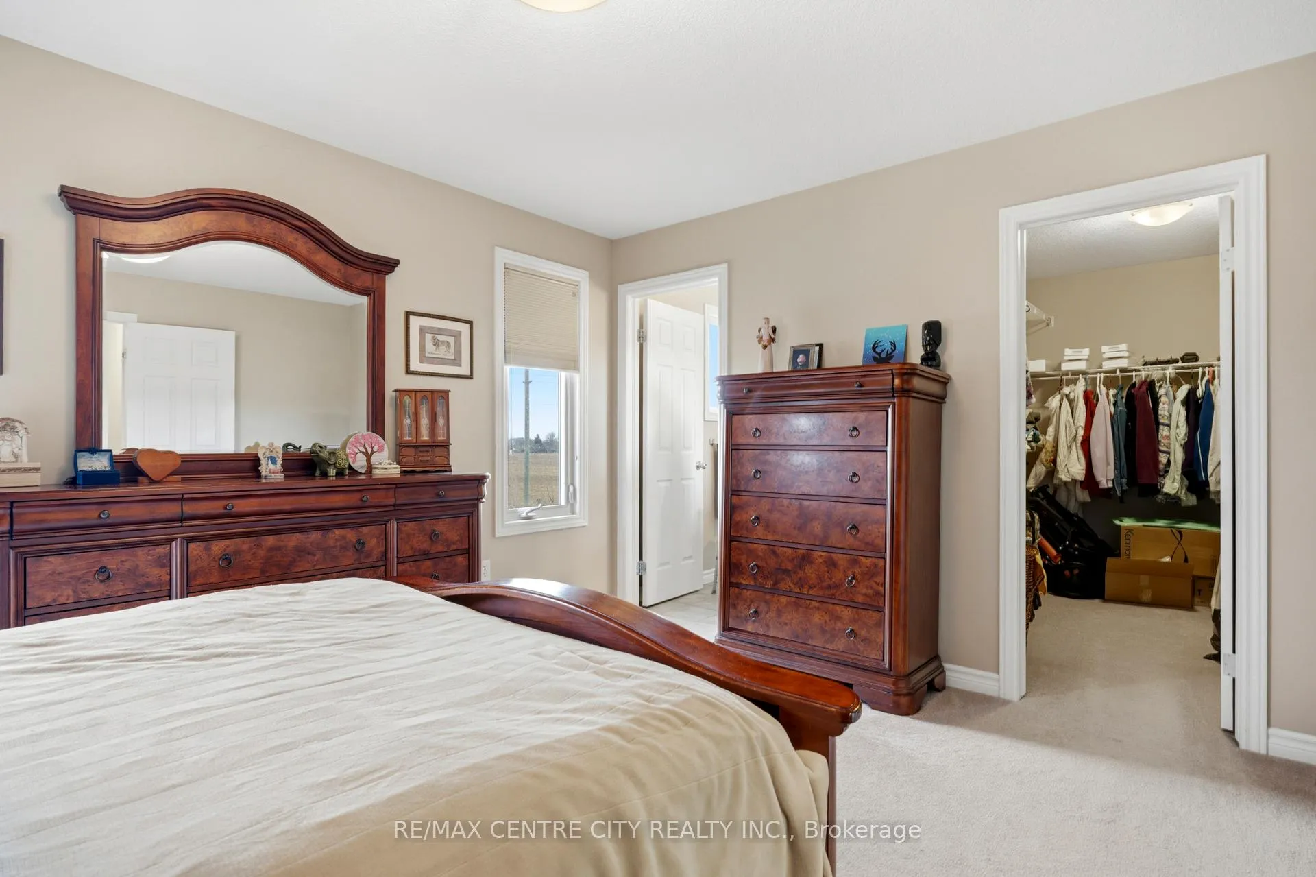 Photo 11 of 20 Chamberlain Court, St. Thomas — HOMEH