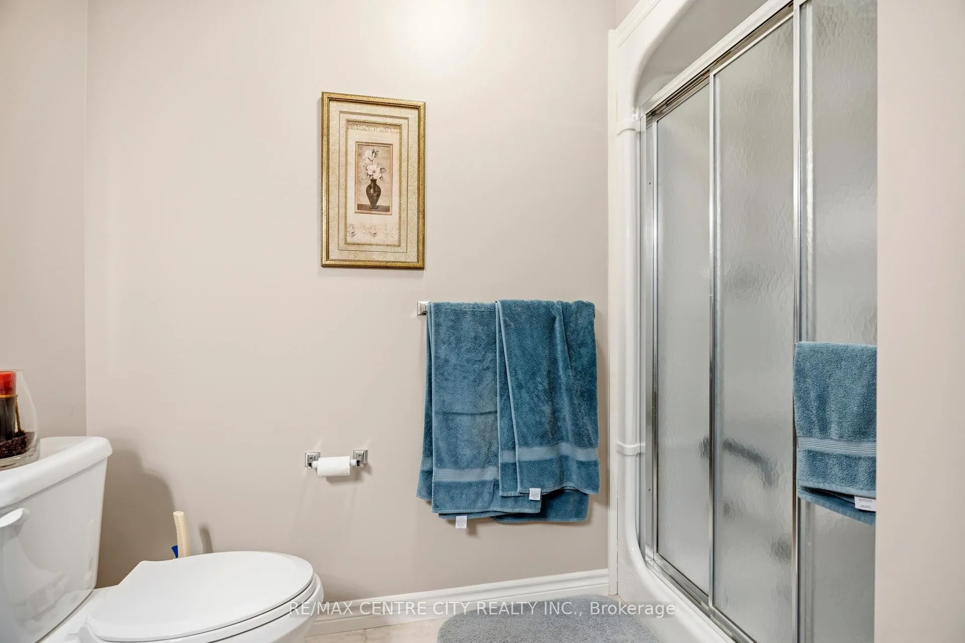 Photo 24 of 20 Chamberlain Court, St. Thomas — HOMEH