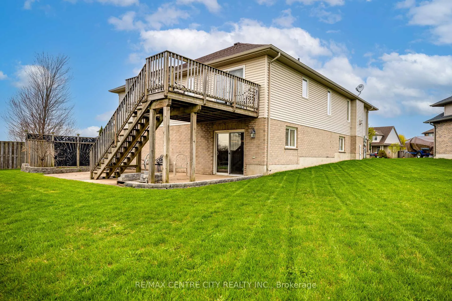 Photo 27 of 20 Chamberlain Court, St. Thomas — HOMEH