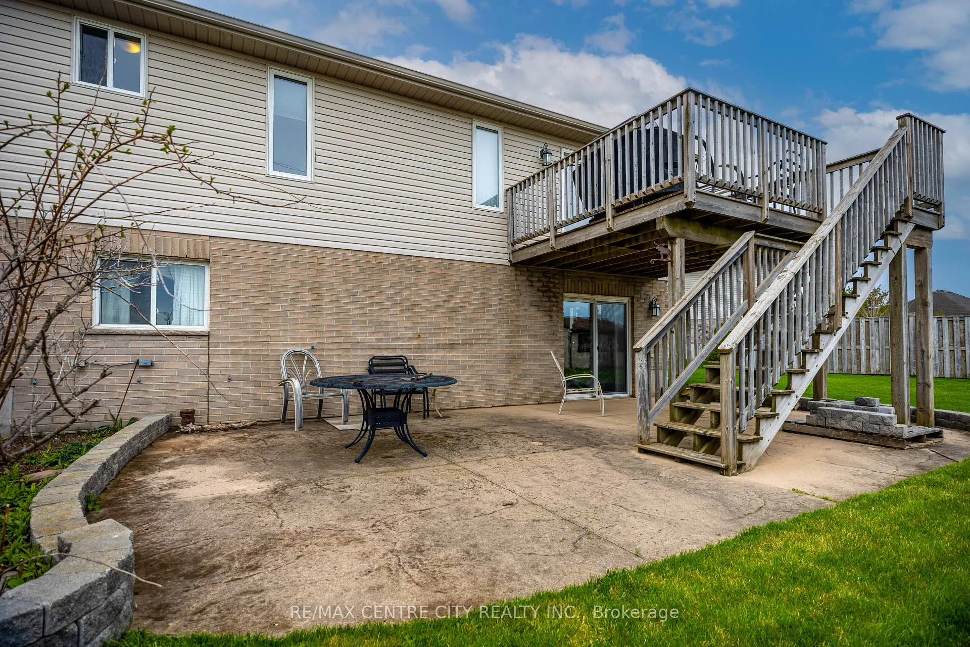 Photo 30 of 20 Chamberlain Court, St. Thomas — HOMEH