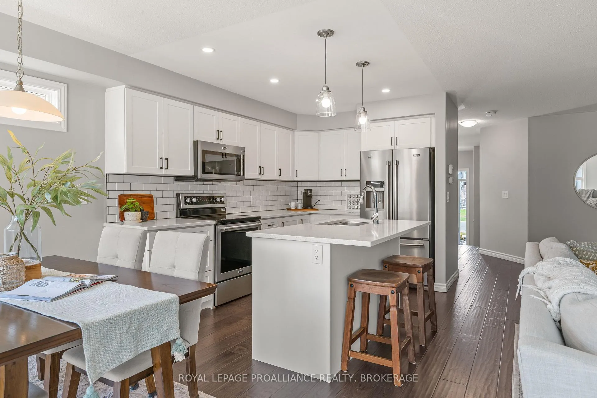 Photo 12 of 1456 Monarch Drive, Kingston, City Northwest — HOMEH