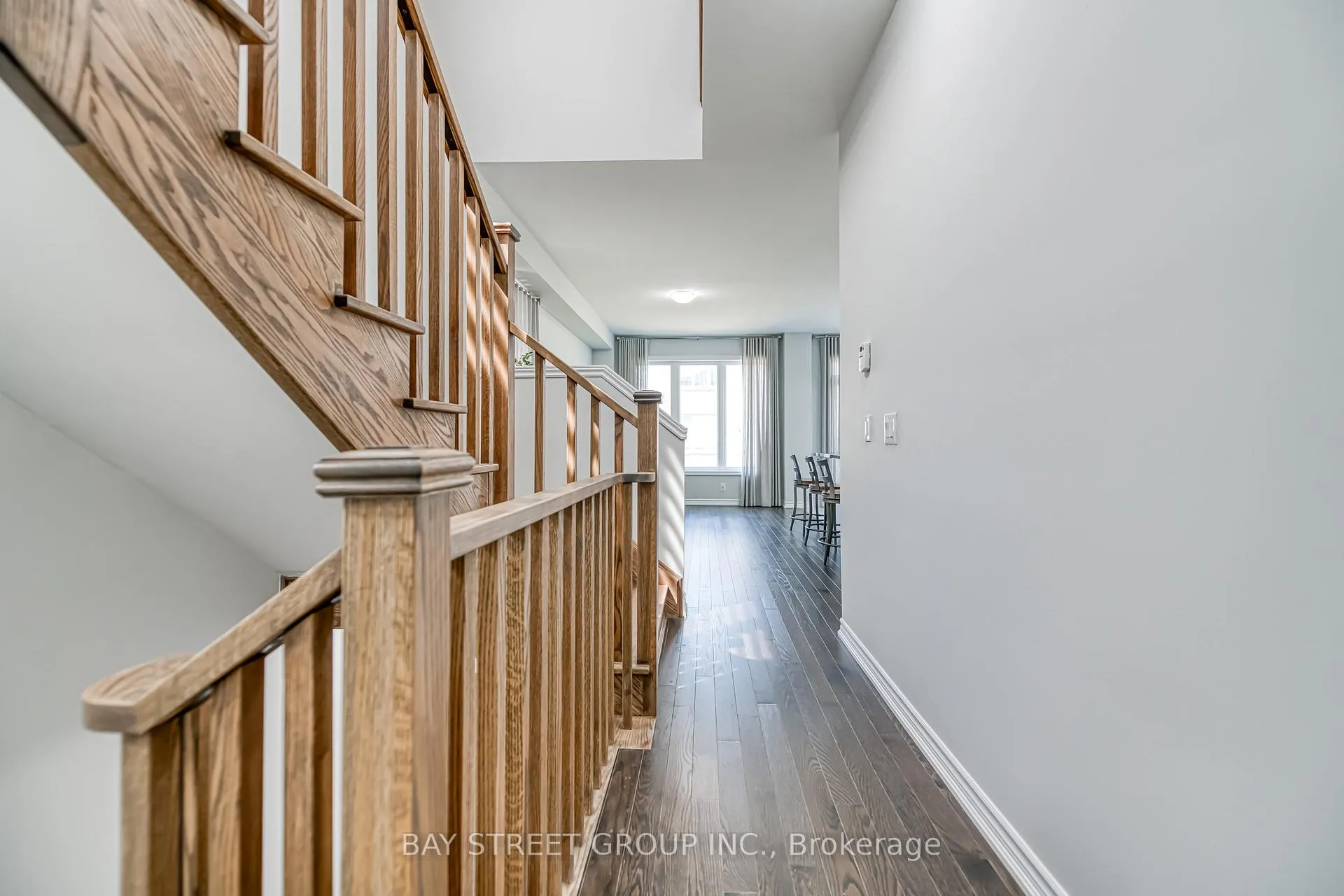 Photo 3 of 32 Jessica Antonella Street, Markham, Angus Glen — HOMEH