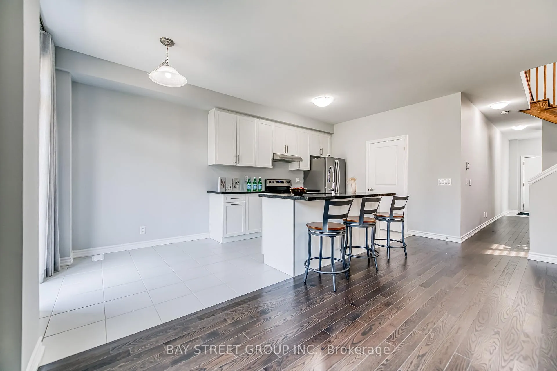 Photo 7 of 32 Jessica Antonella Street, Markham, Angus Glen — HOMEH