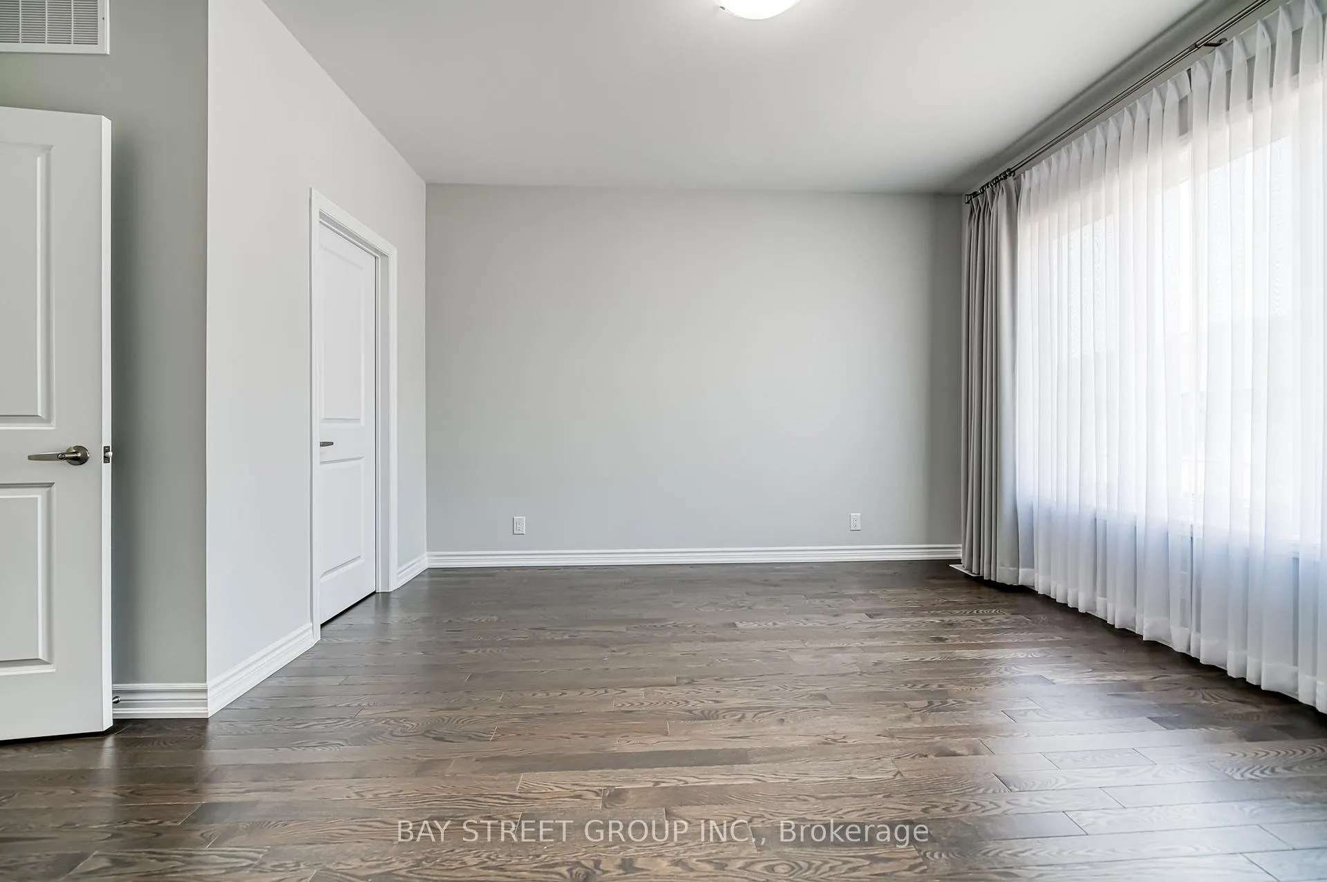 Photo 27 of 32 Jessica Antonella Street, Markham, Angus Glen — HOMEH