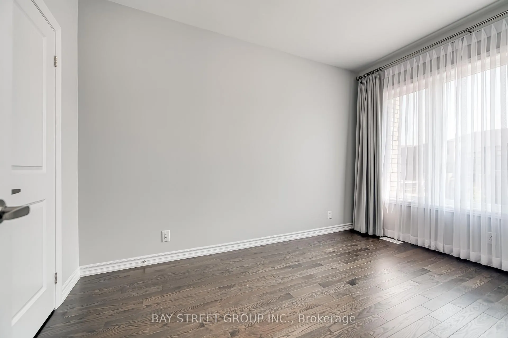 Photo 32 of 32 Jessica Antonella Street, Markham, Angus Glen — HOMEH
