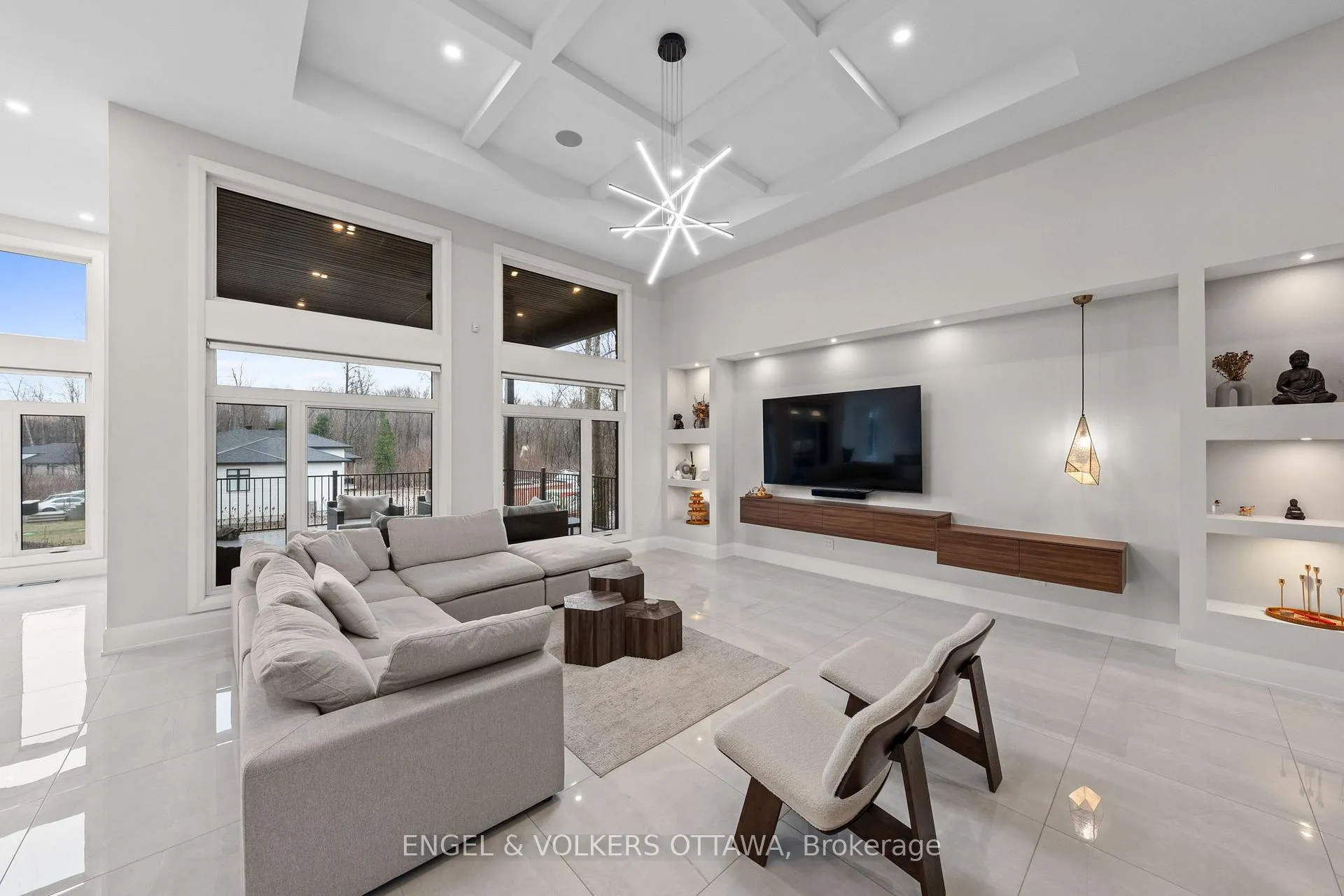 Photo 7 of 1600 Nightshade Place, Ottawa, Greely — HOMEH
