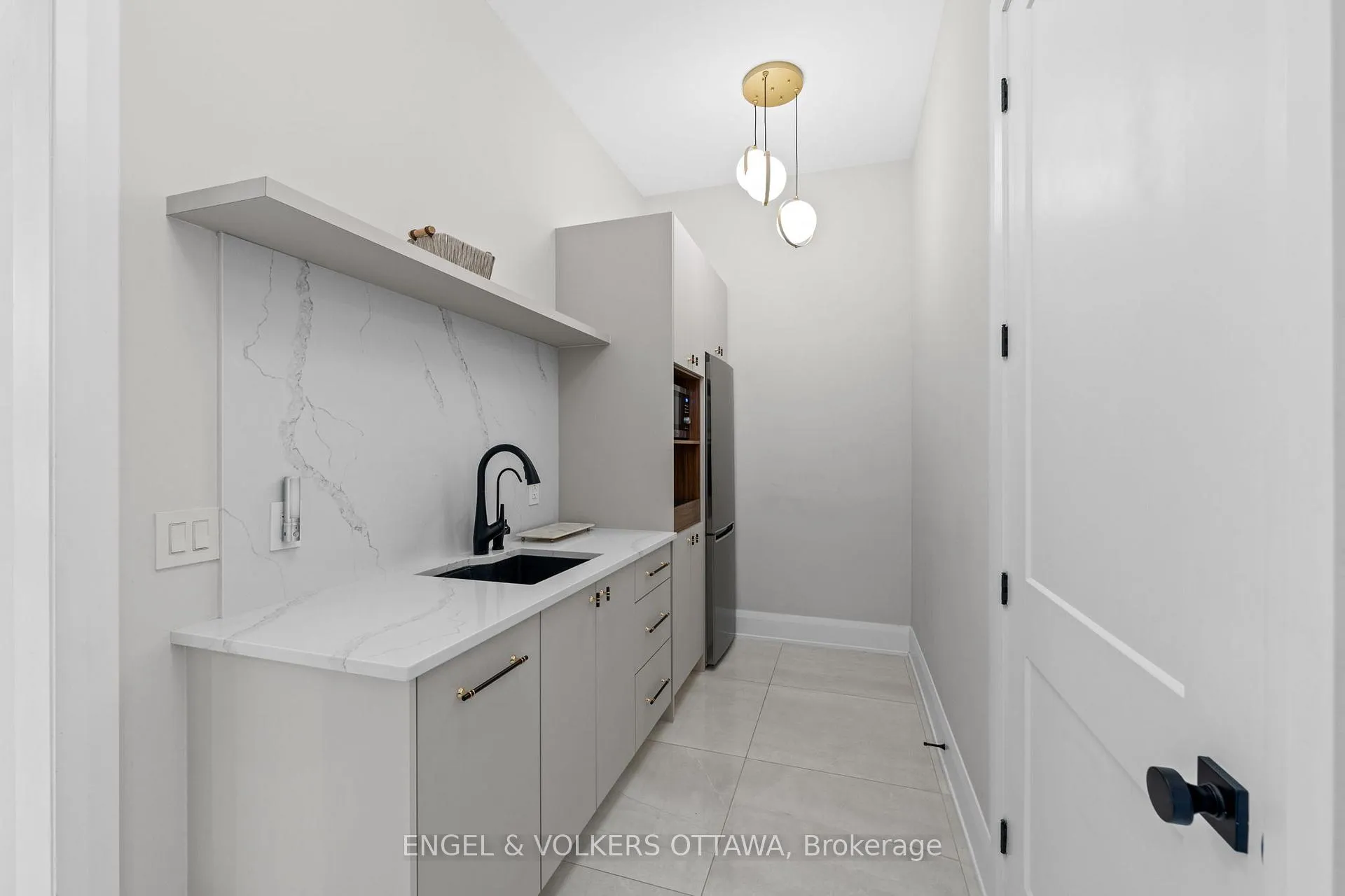 Photo 17 of 1600 Nightshade Place, Ottawa, Greely — HOMEH