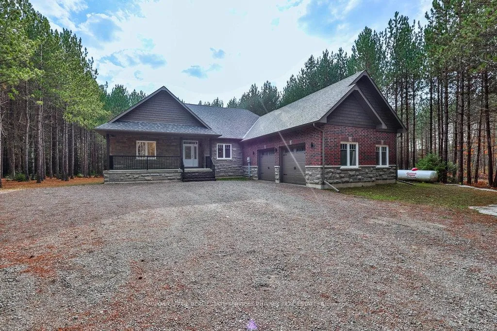 Photo 2 of 72 Harmonious Drive, Kawartha Lakes, Somerville — HOMEH