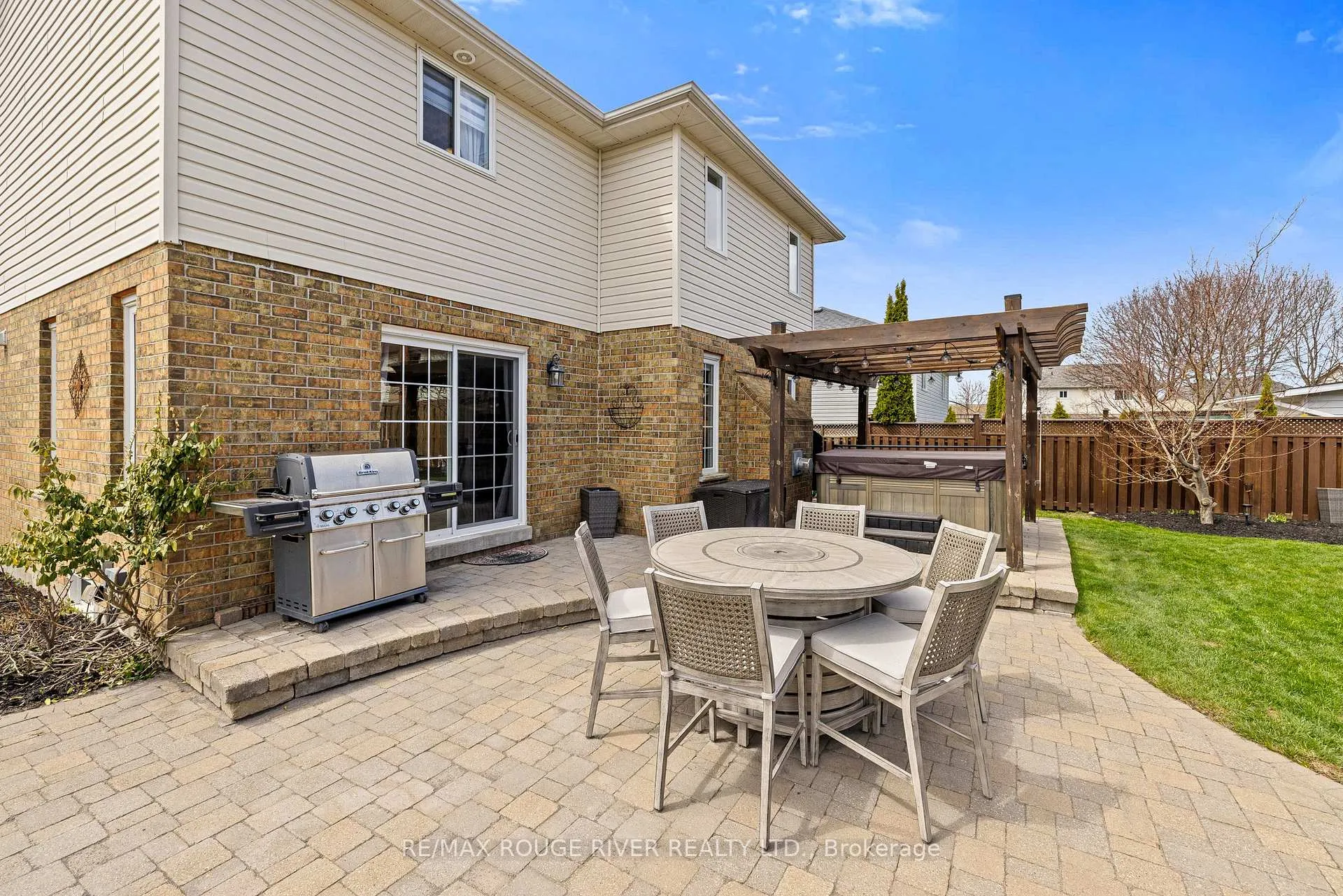 Photo 38 of 9 Clayton Crescent, Clarington, Bowmanville — HOMEH