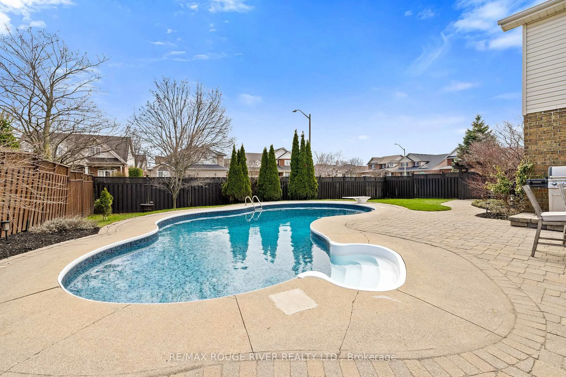 Photo 42 of 9 Clayton Crescent, Clarington, Bowmanville — HOMEH