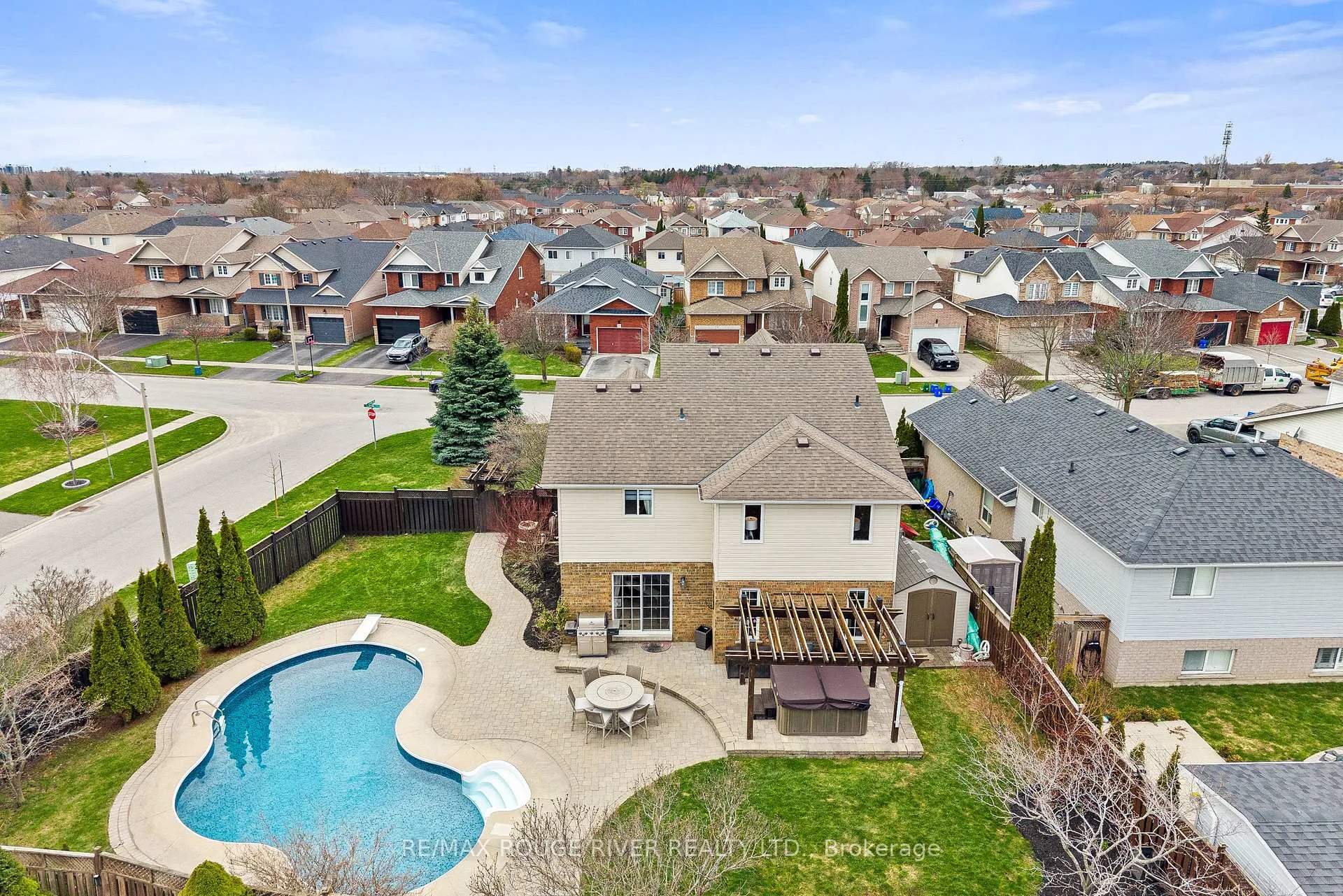 Photo 44 of 9 Clayton Crescent, Clarington, Bowmanville — HOMEH