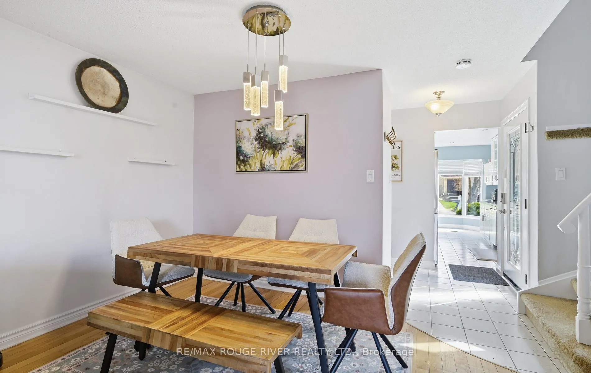 Photo 8 of 579 Cobblehill Drive, Oshawa, Pinecrest — HOMEH