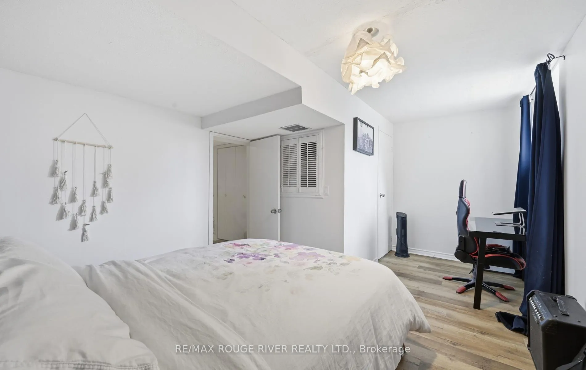 Photo 26 of 579 Cobblehill Drive, Oshawa, Pinecrest — HOMEH