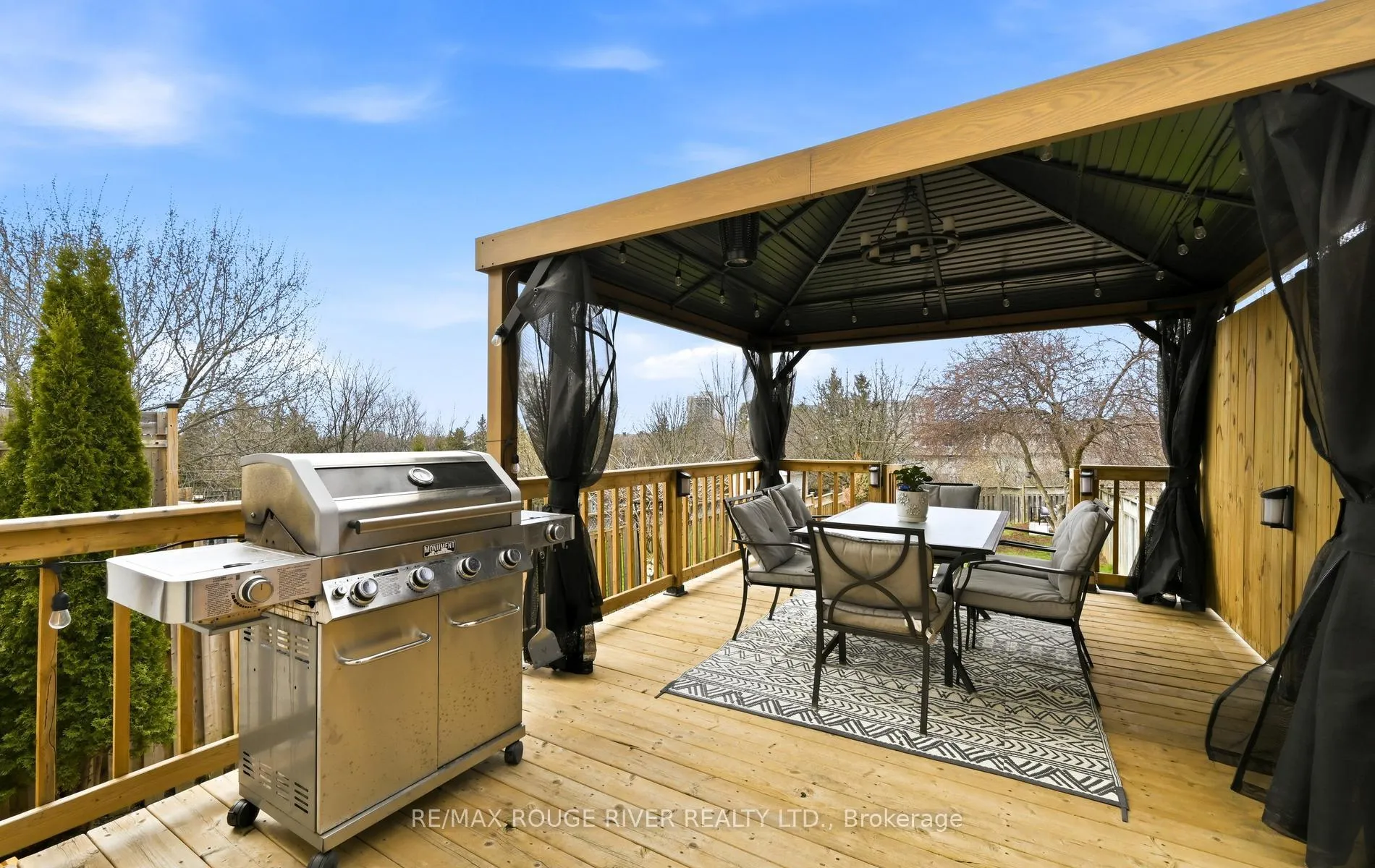 Photo 29 of 579 Cobblehill Drive, Oshawa, Pinecrest — HOMEH