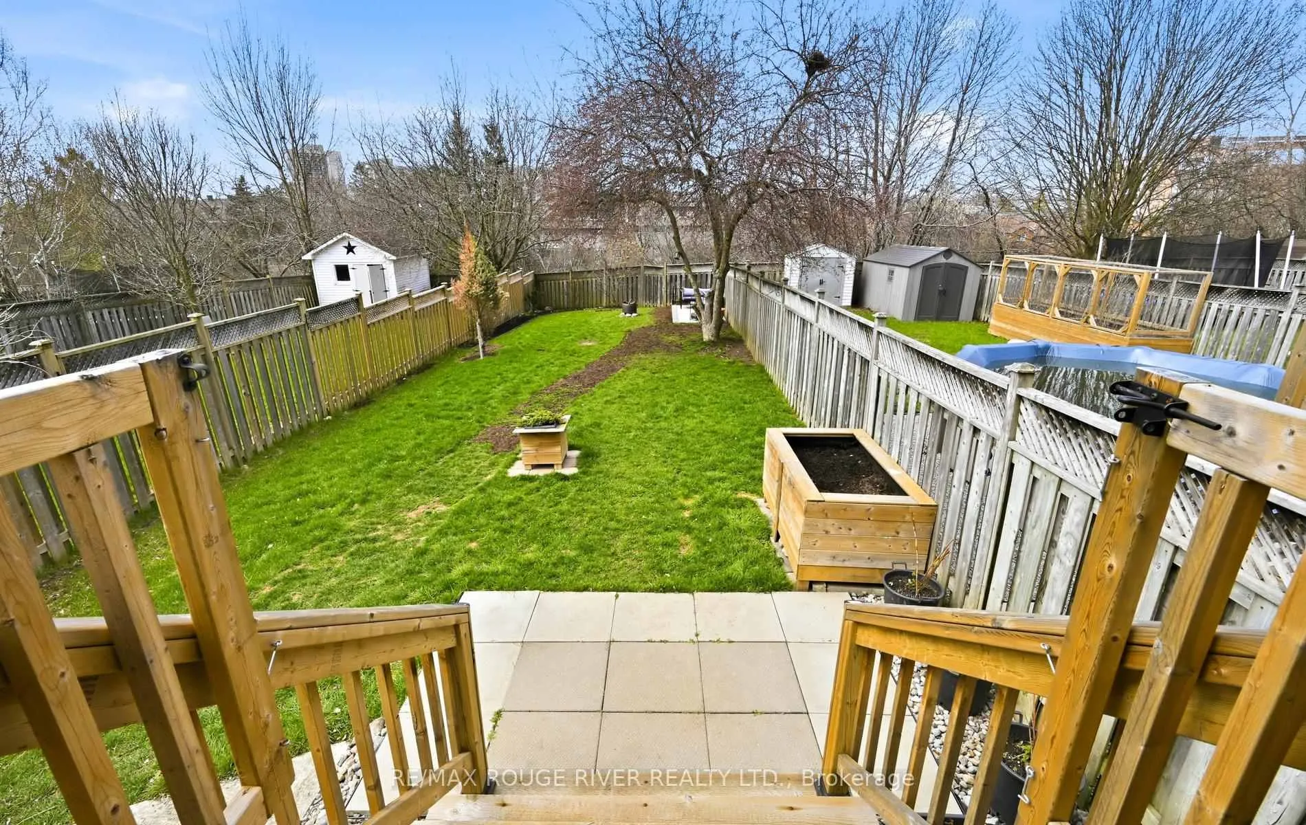 Photo 31 of 579 Cobblehill Drive, Oshawa, Pinecrest — HOMEH