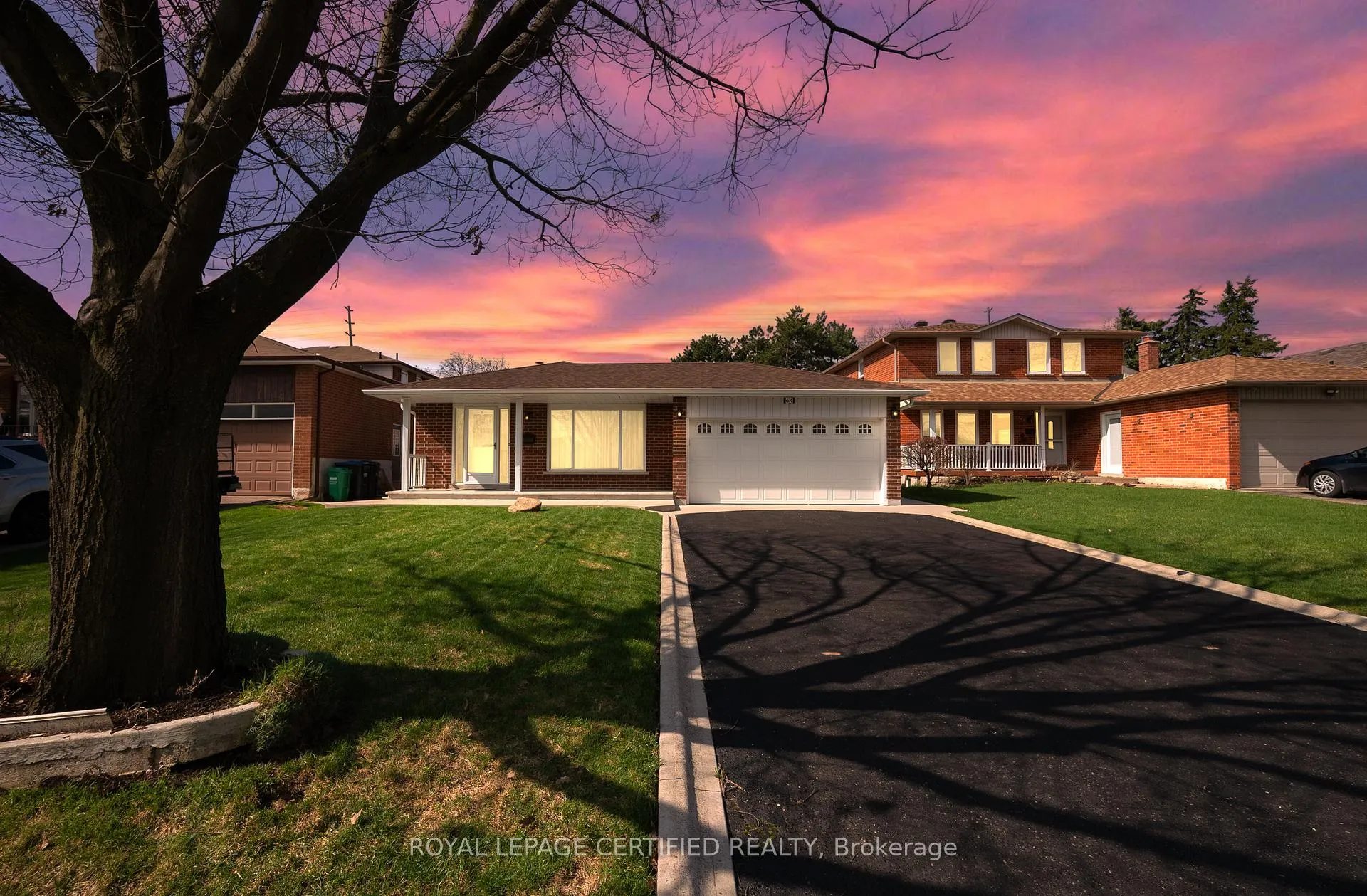 Photo 1 of 64 Malcolm Crescent, Brampton, Central Park — HOMEH