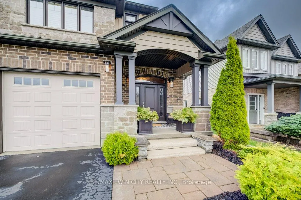 Photo 3 of 92 Kropf Drive, Wilmot — HOMEH