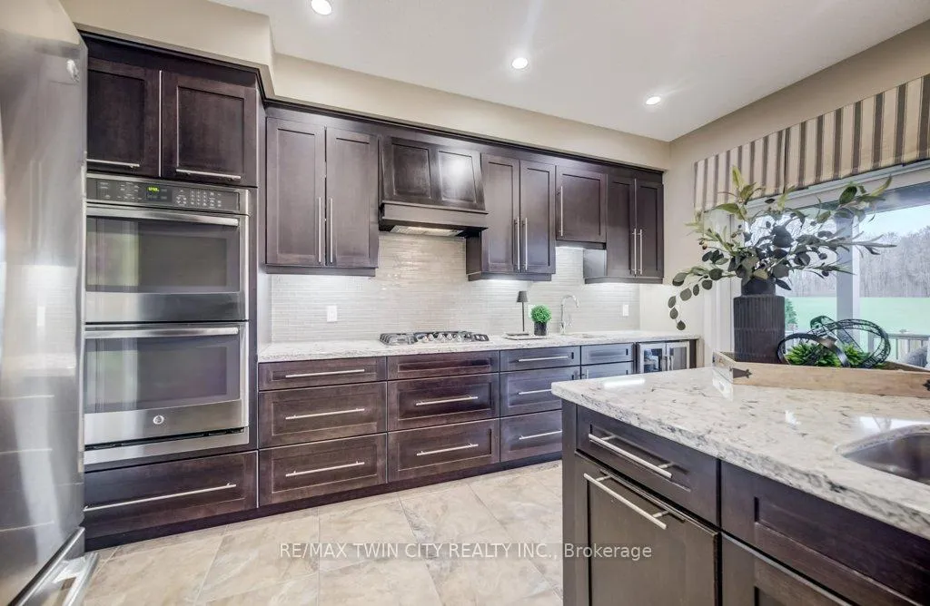 Photo 18 of 92 Kropf Drive, Wilmot — HOMEH