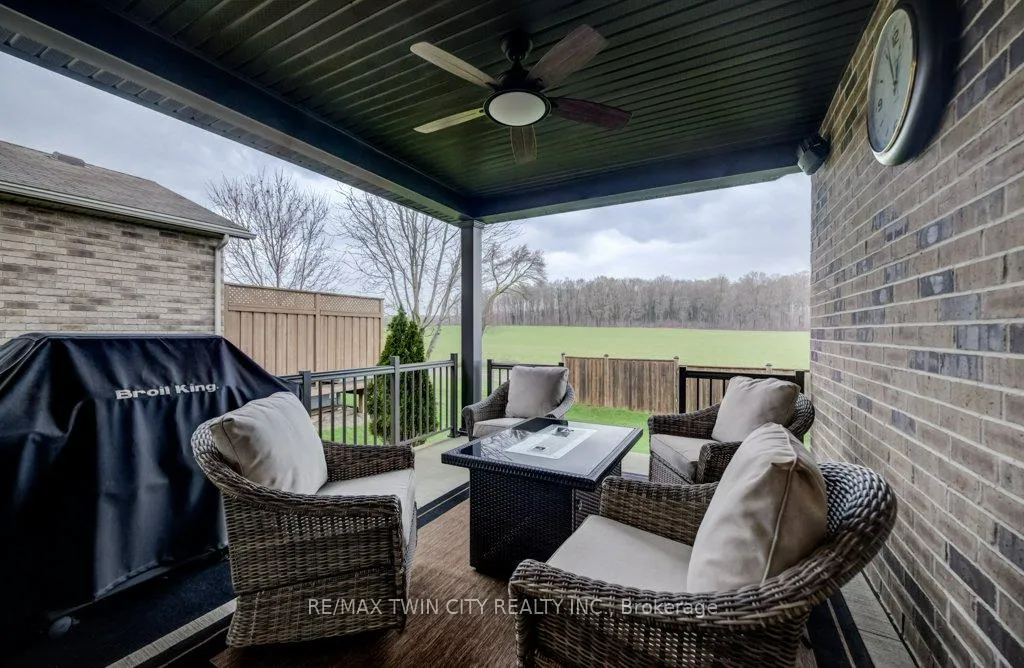 Photo 23 of 92 Kropf Drive, Wilmot — HOMEH