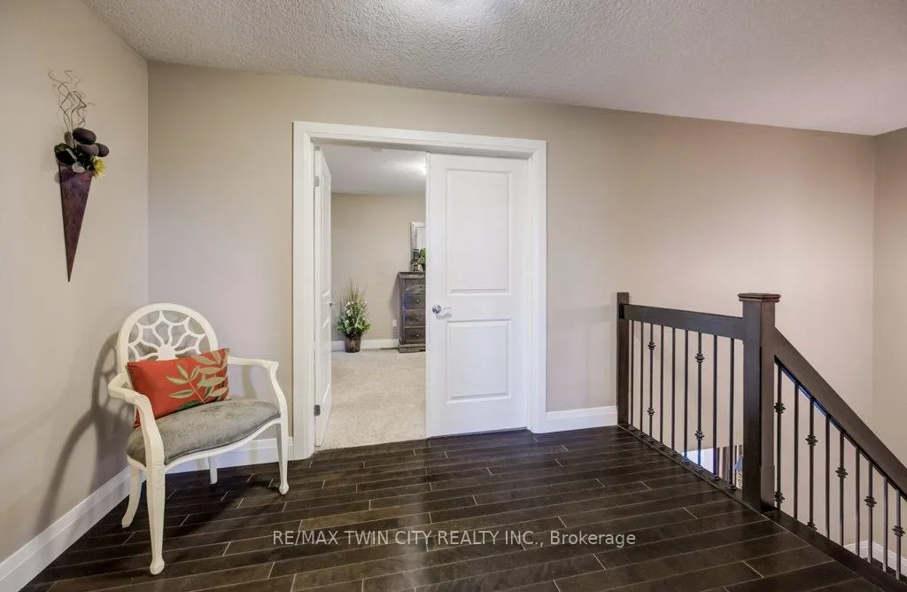 Photo 26 of 92 Kropf Drive, Wilmot — HOMEH