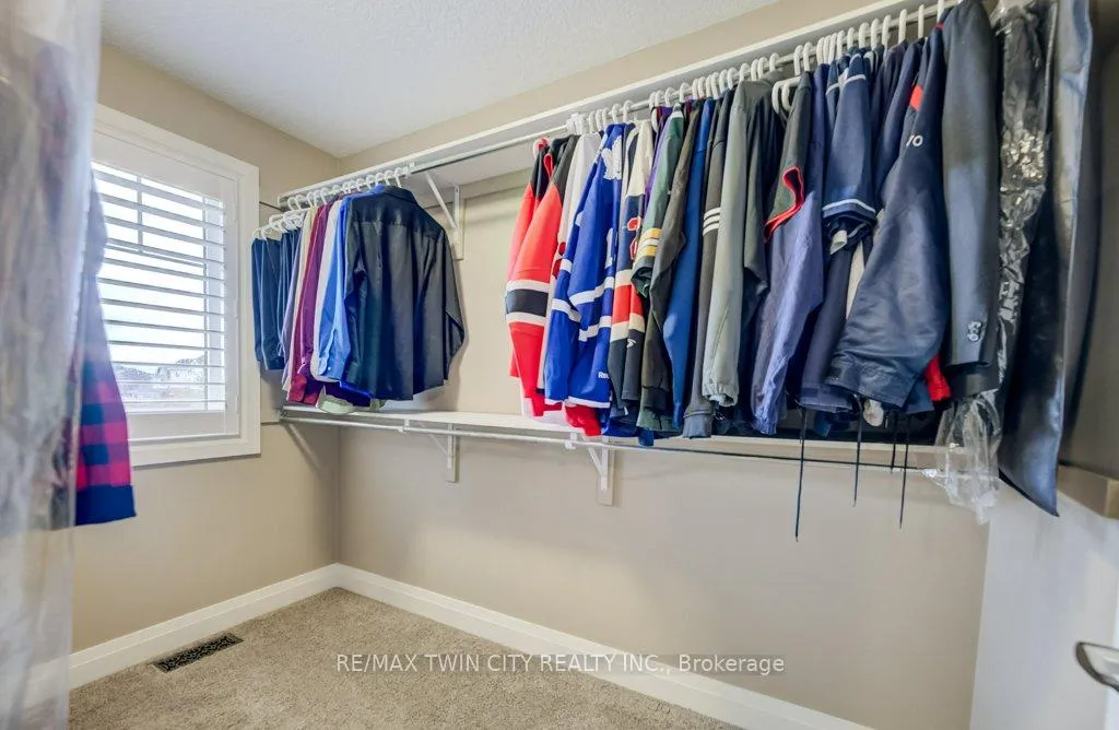 Photo 37 of 92 Kropf Drive, Wilmot — HOMEH