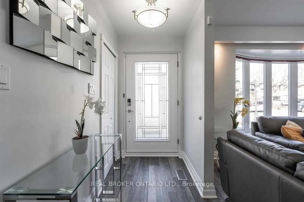 Photo 4 of 2 Core Crescent, Brampton, Brampton East — HOMEH