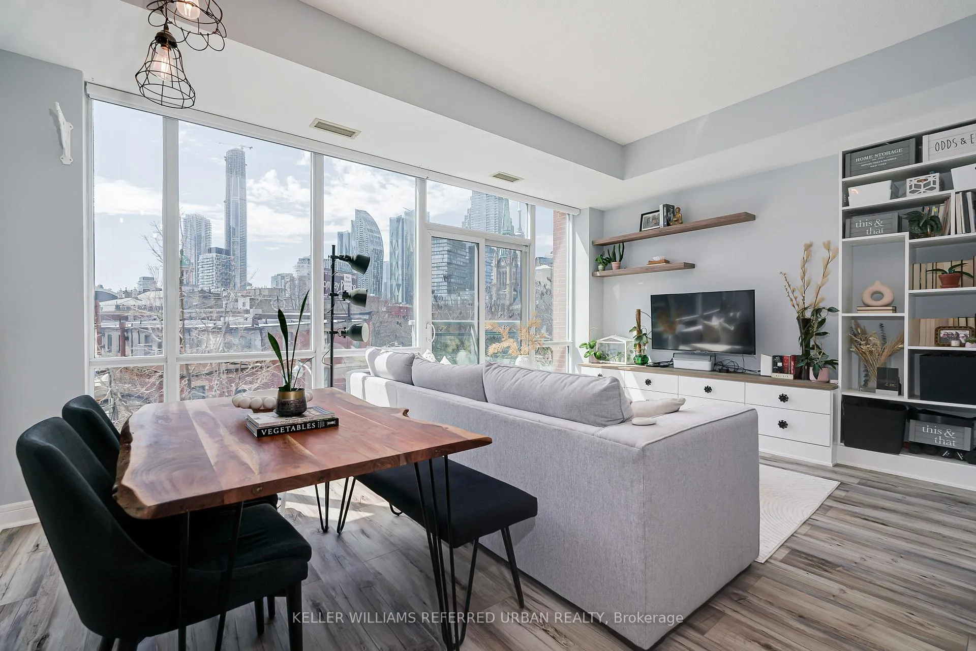 Photo 5 of Unit S325, 112 George Street, Toronto, Moss Park — HOMEH