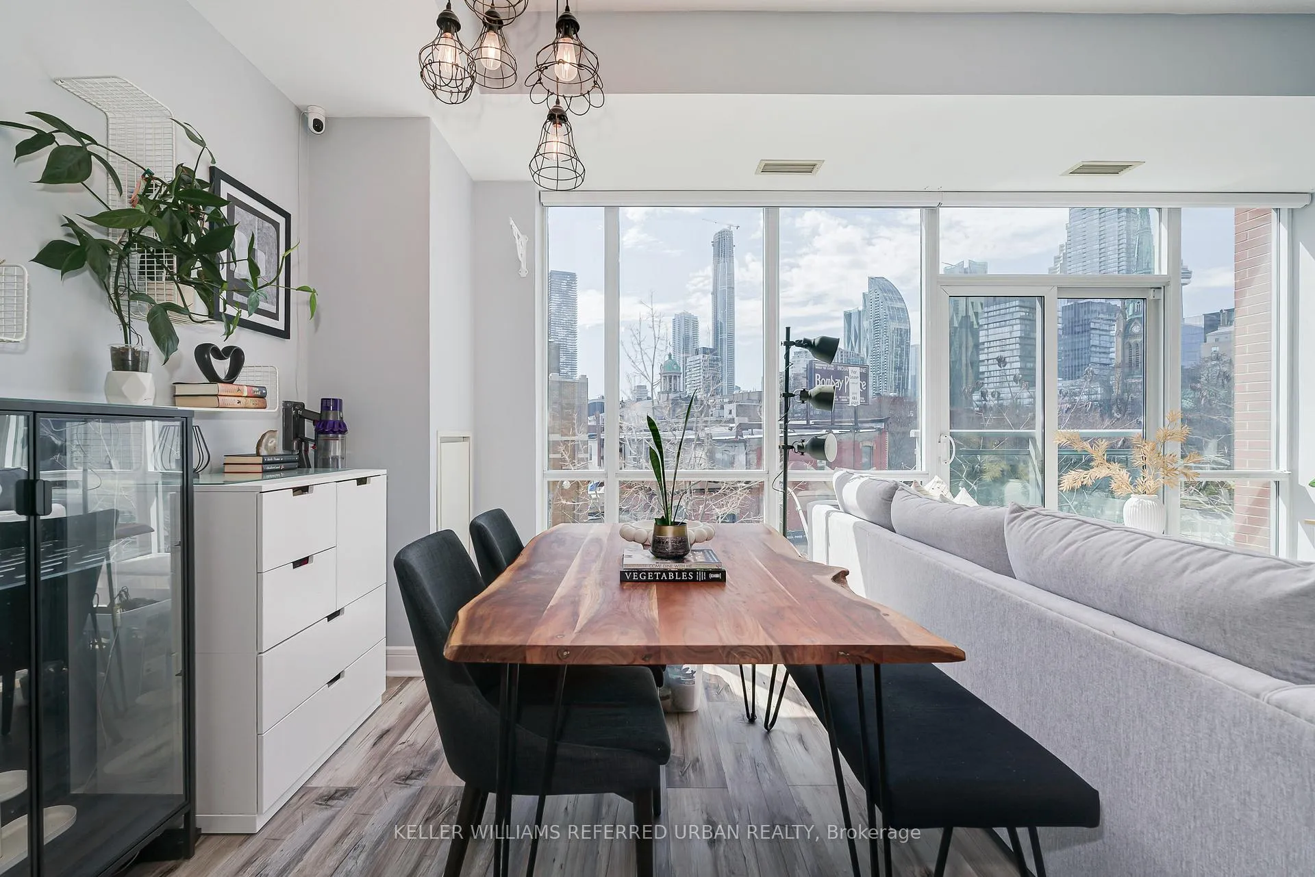 Photo 7 of Unit S325, 112 George Street, Toronto, Moss Park — HOMEH