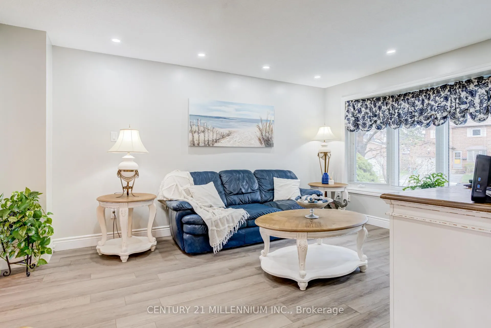 Photo 7 of 7 Oleander Crescent, Brampton, Heart Lake East — HOMEH