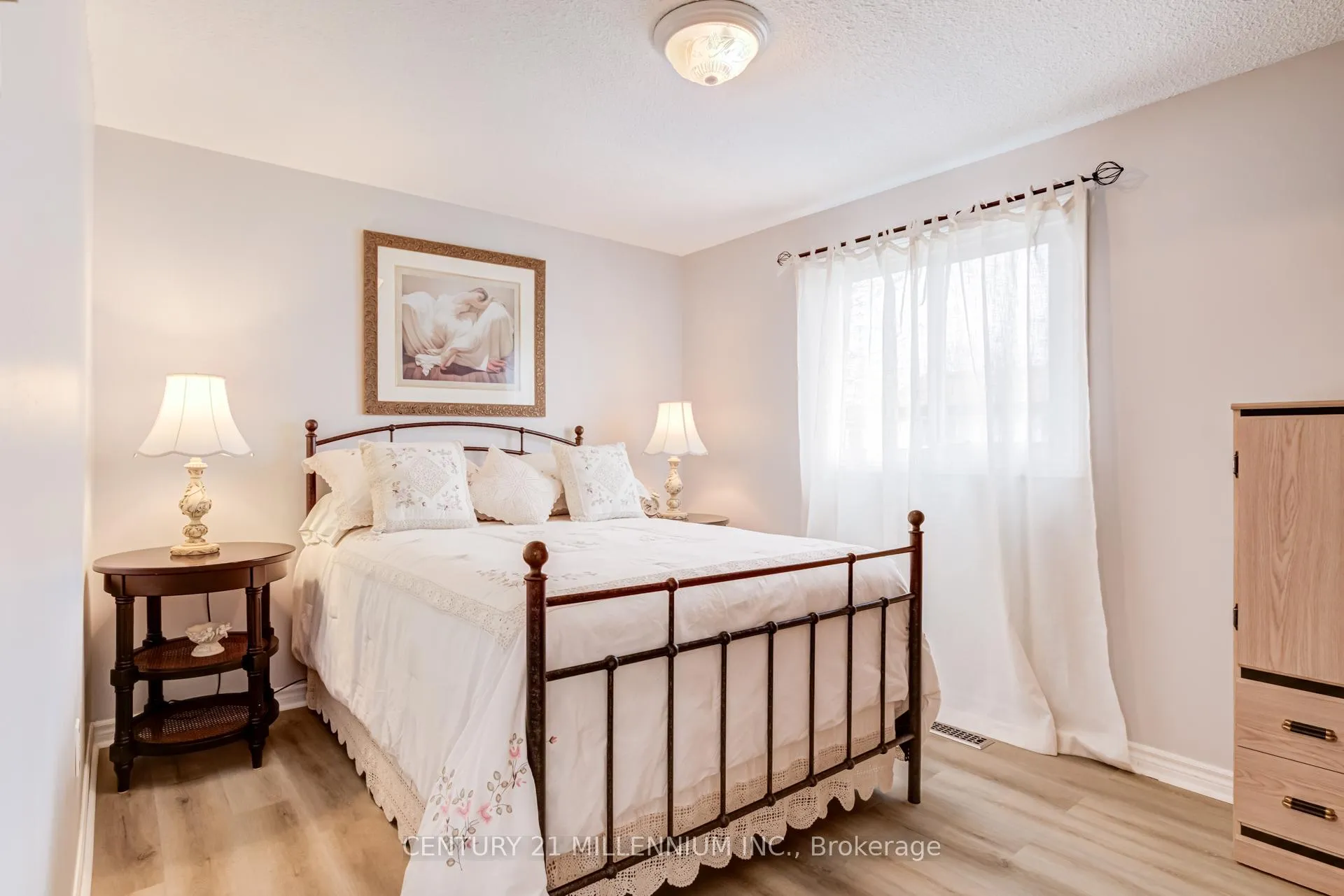 Photo 16 of 7 Oleander Crescent, Brampton, Heart Lake East — HOMEH