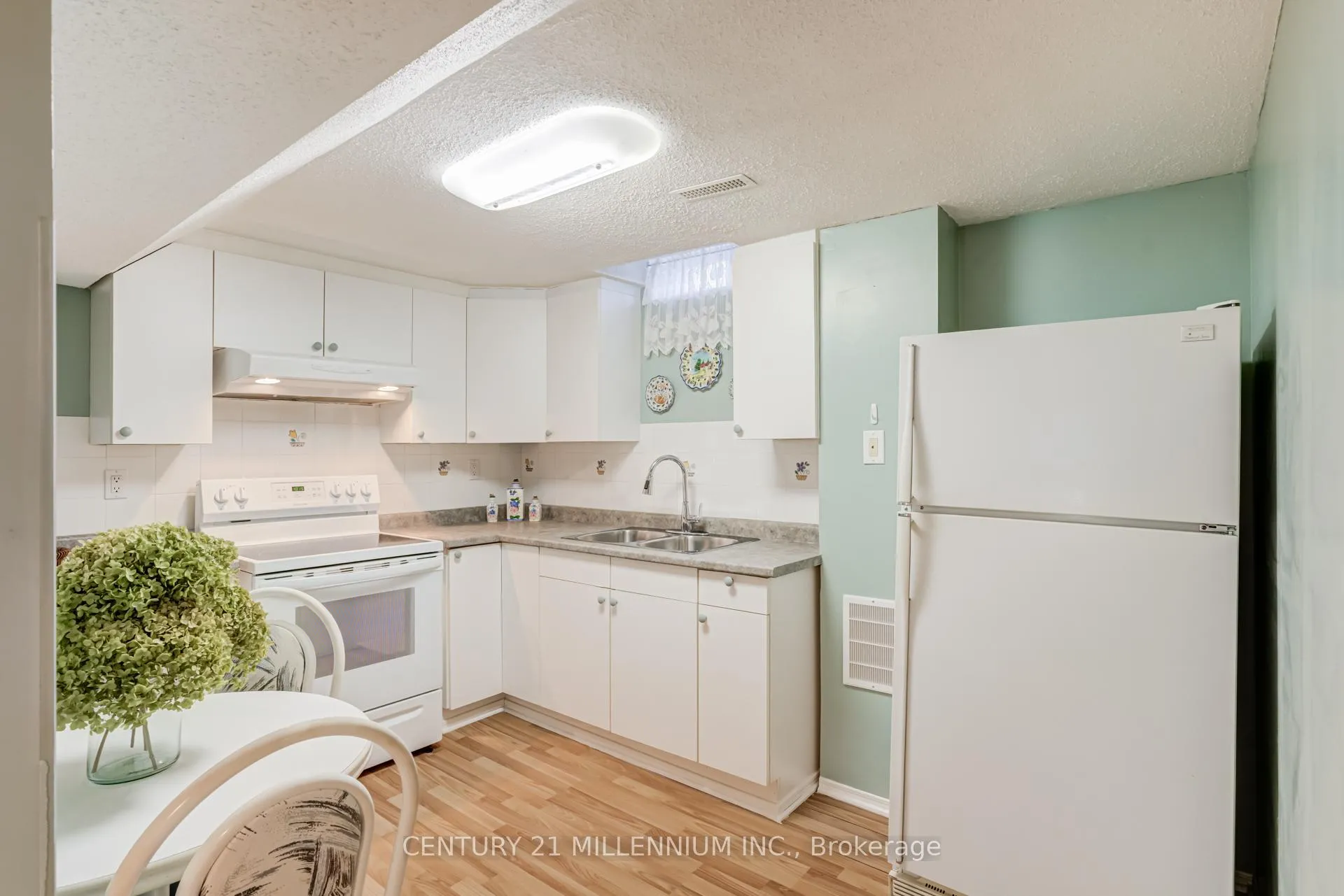 Photo 21 of 7 Oleander Crescent, Brampton, Heart Lake East — HOMEH