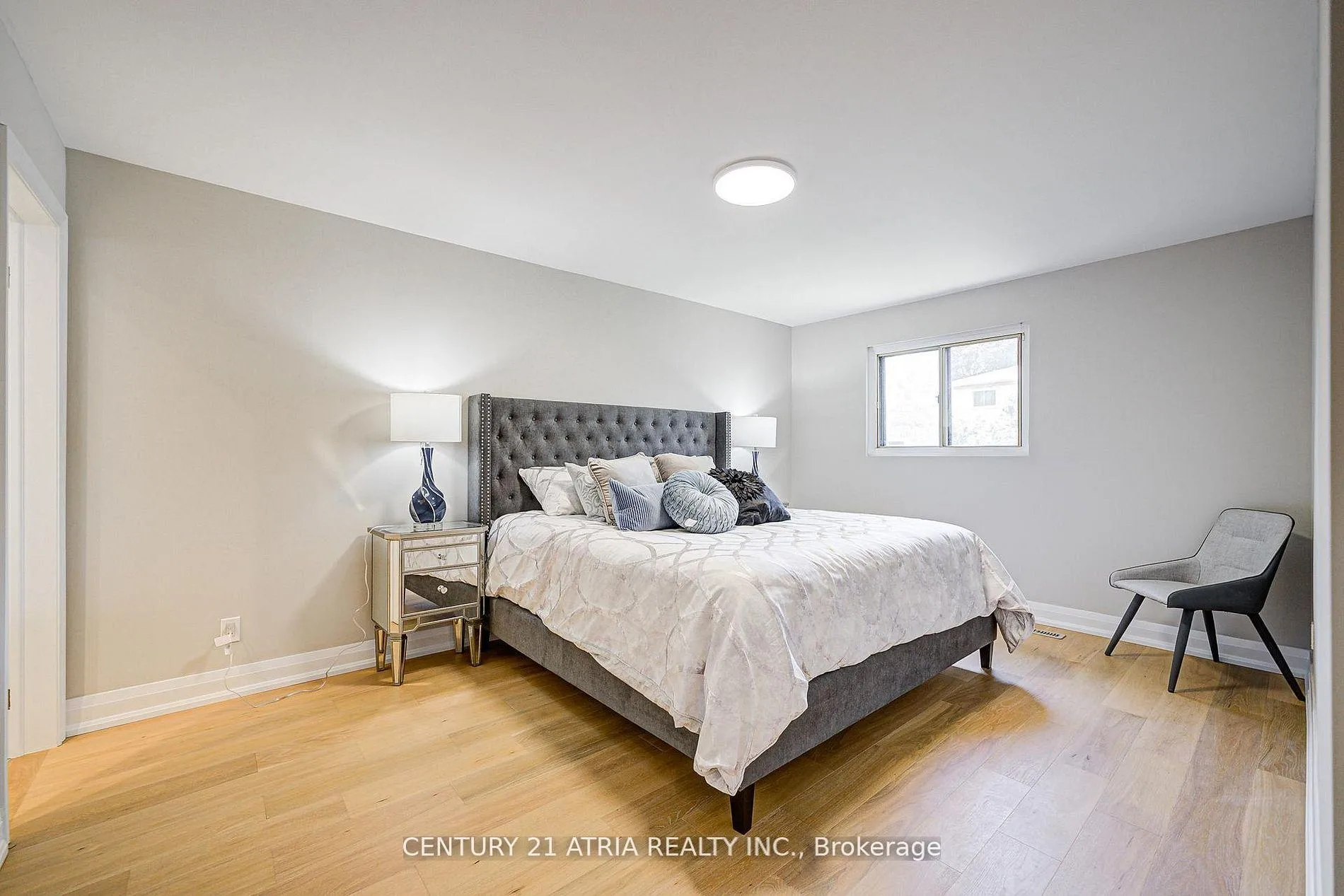 Photo 24 of 190 Romfield Circuit, Markham, Royal Orchard — HOMEH