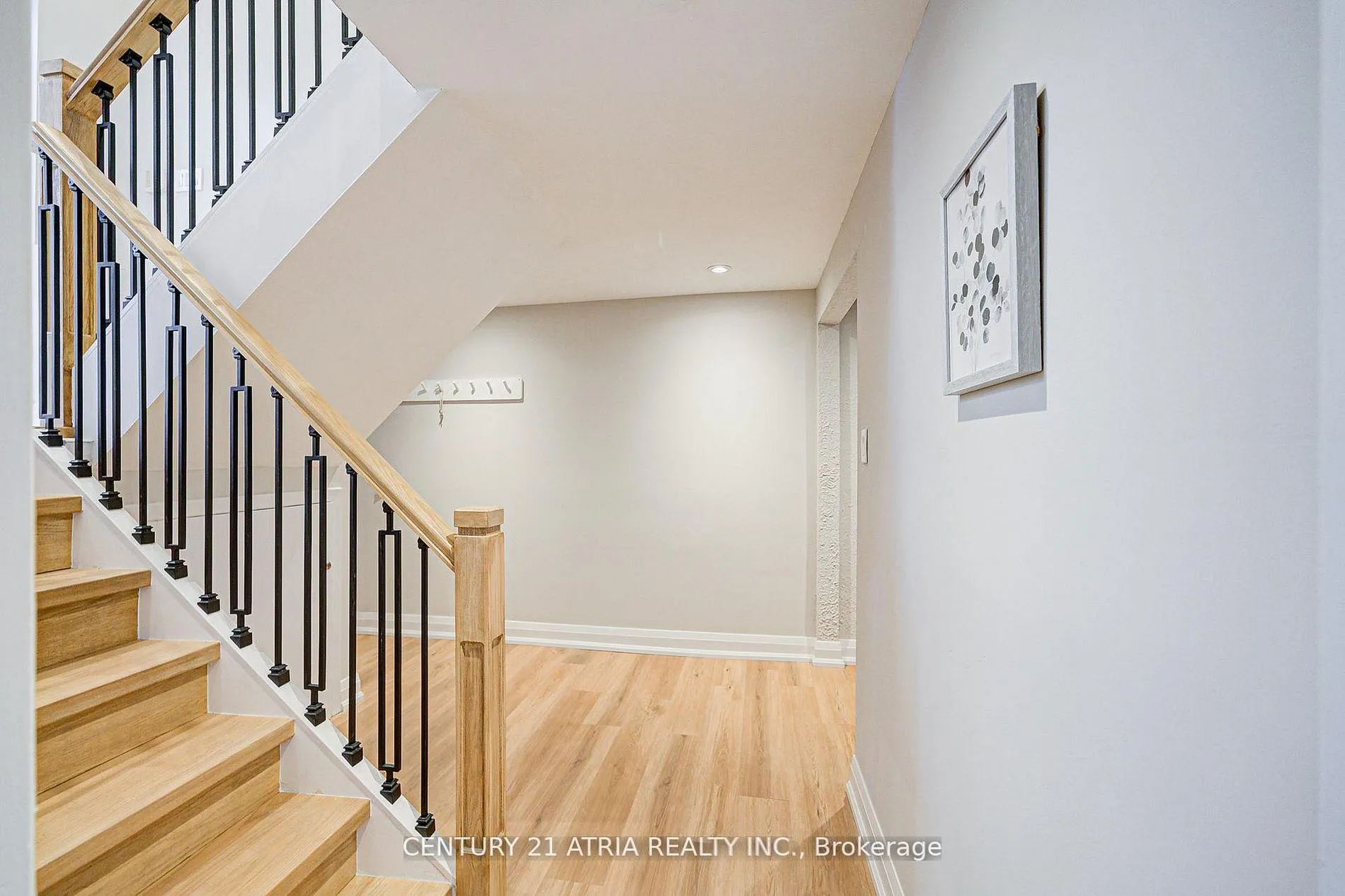 Photo 27 of 190 Romfield Circuit, Markham, Royal Orchard — HOMEH