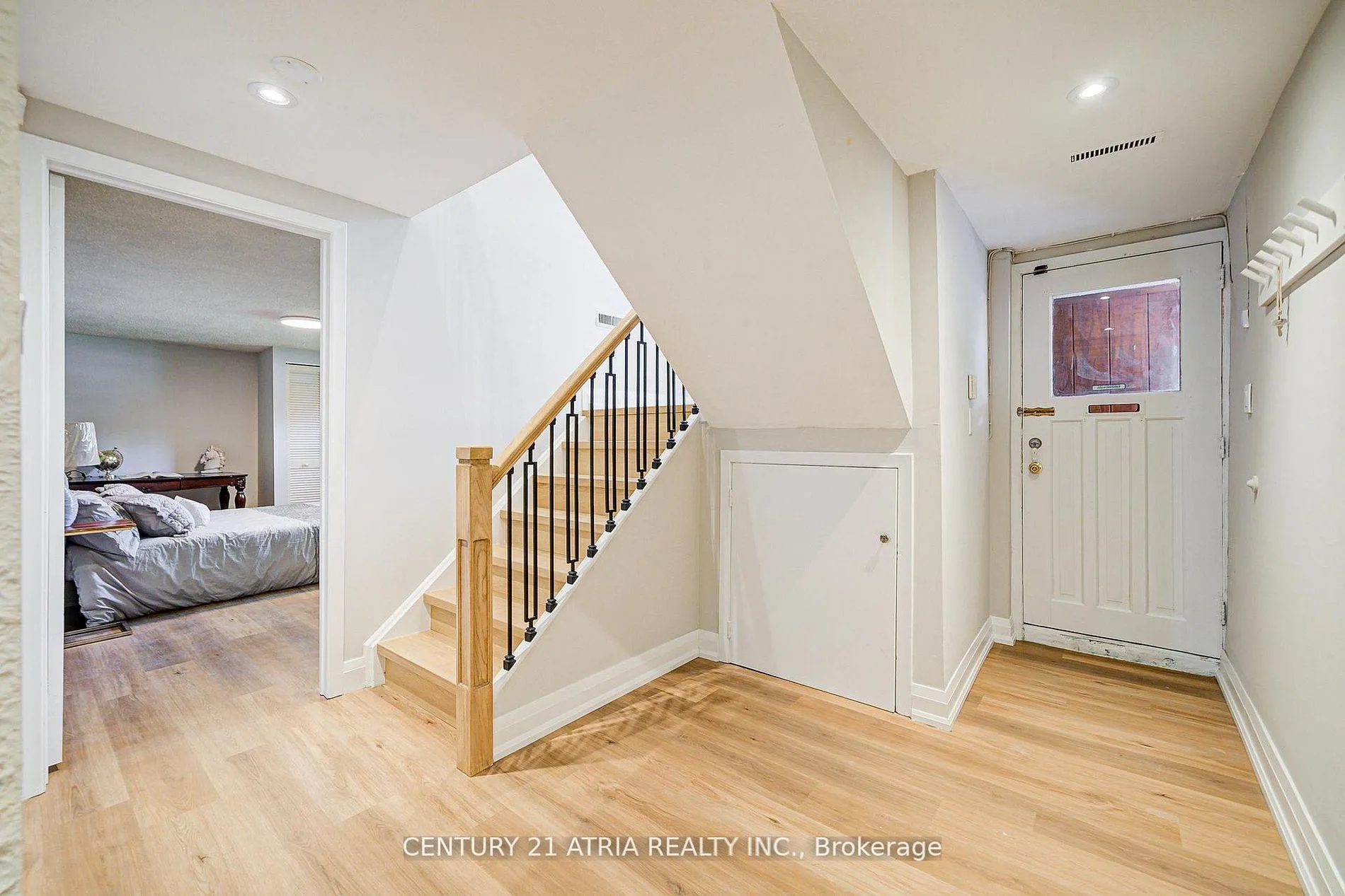 Photo 28 of 190 Romfield Circuit, Markham, Royal Orchard — HOMEH