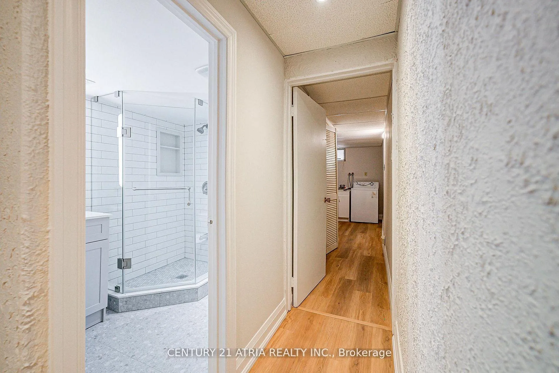 Photo 31 of 190 Romfield Circuit, Markham, Royal Orchard — HOMEH