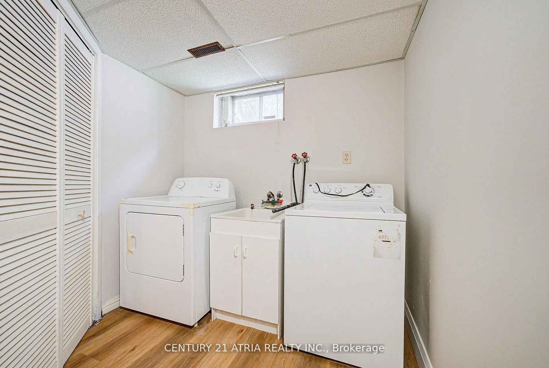 Photo 33 of 190 Romfield Circuit, Markham, Royal Orchard — HOMEH