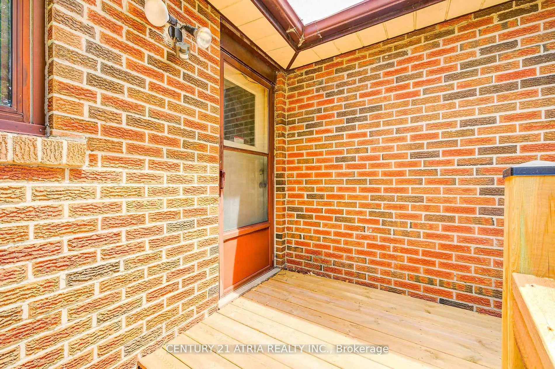 Photo 37 of 190 Romfield Circuit, Markham, Royal Orchard — HOMEH