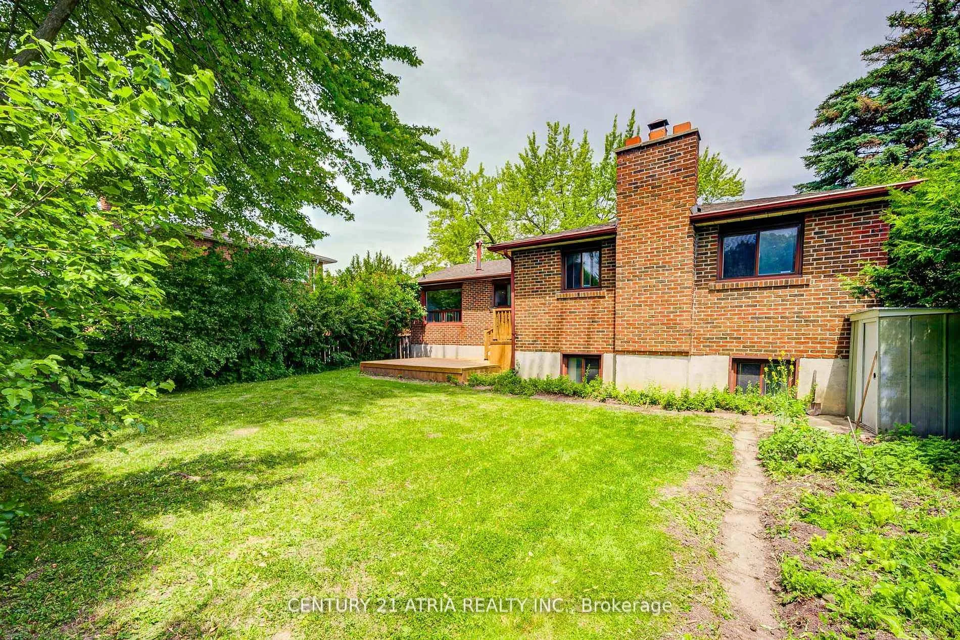 Photo 40 of 190 Romfield Circuit, Markham, Royal Orchard — HOMEH