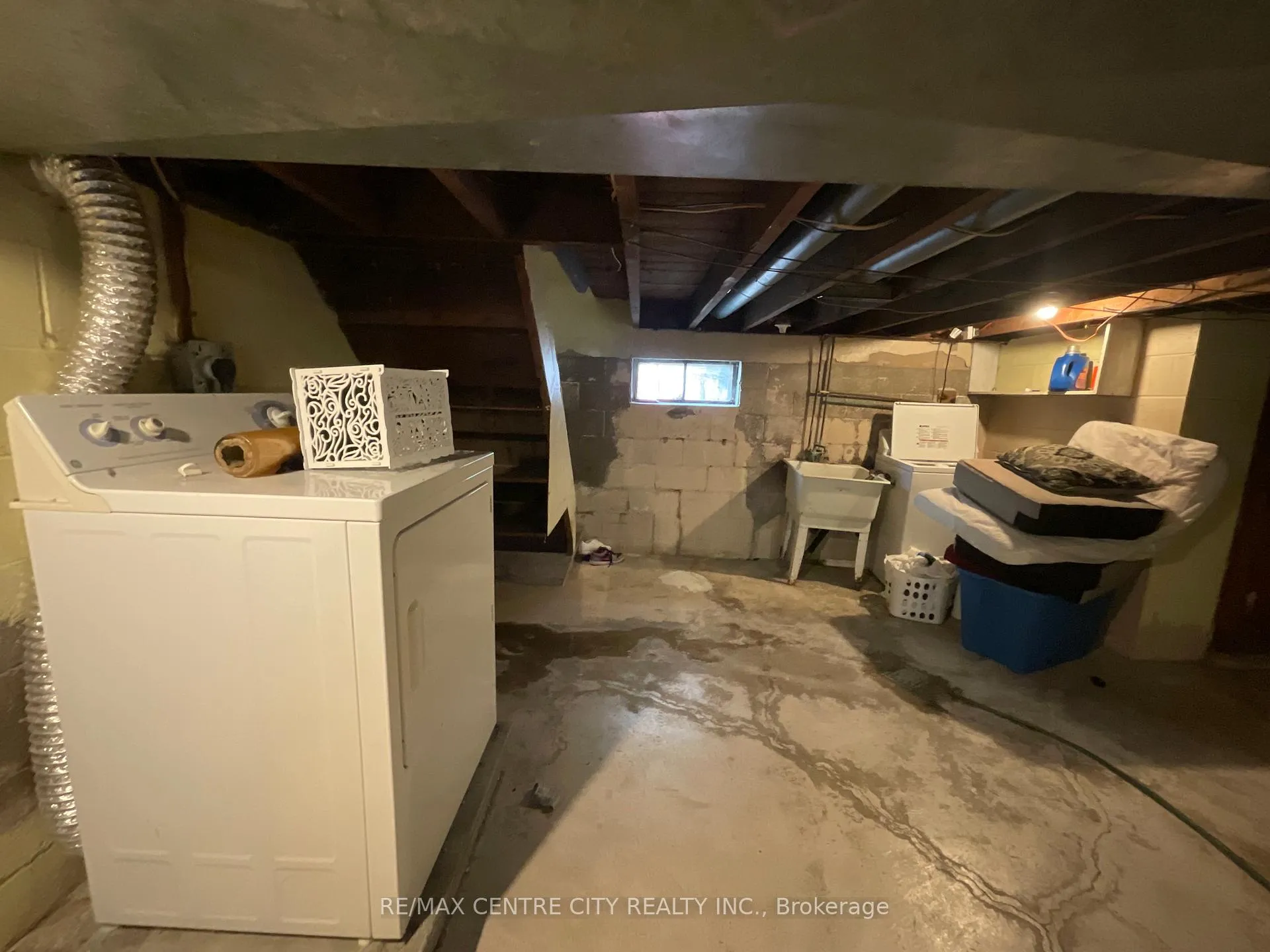 Photo 13 of 636 Assumption Street N, Windsor — HOMEH
