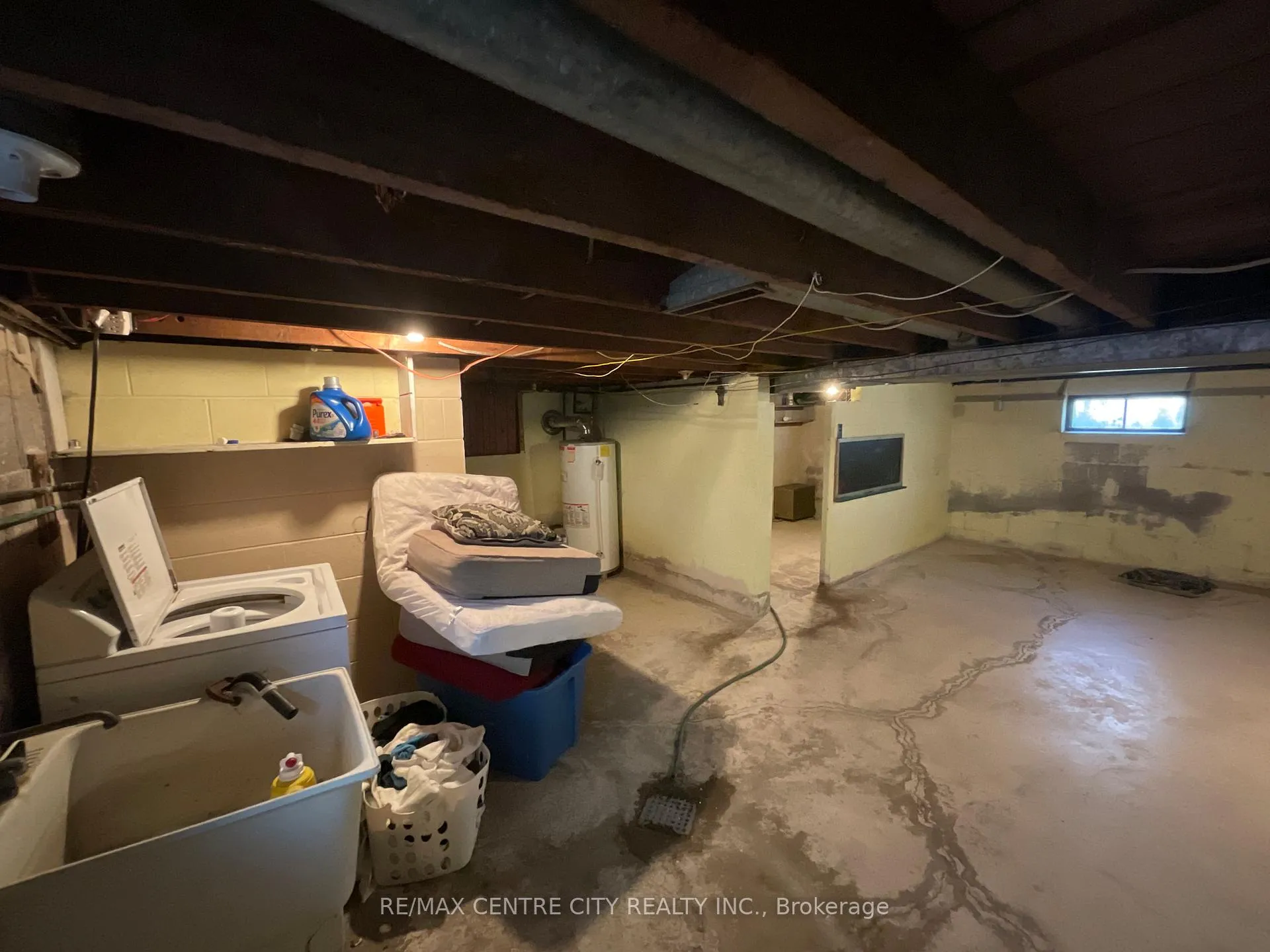 Photo 14 of 636 Assumption Street N, Windsor — HOMEH