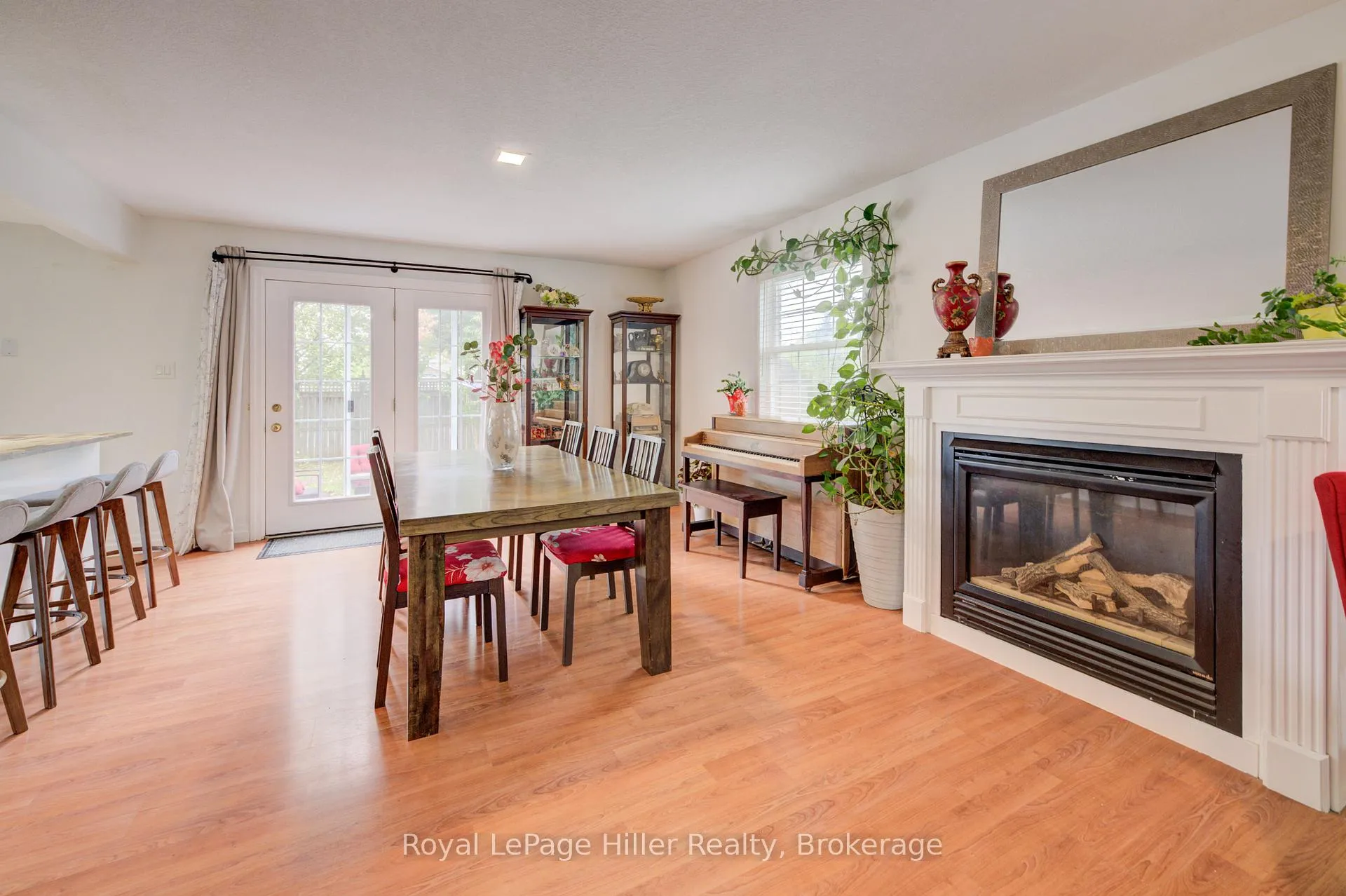 Photo 17 of 34 Eagle Drive, Stratford — HOMEH