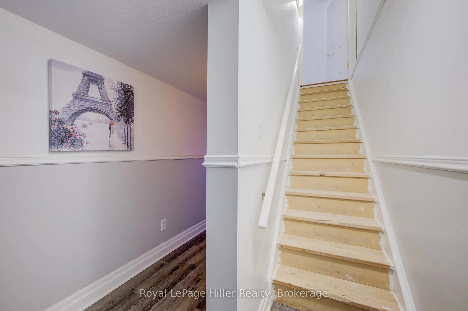 Photo 31 of 34 Eagle Drive, Stratford — HOMEH
