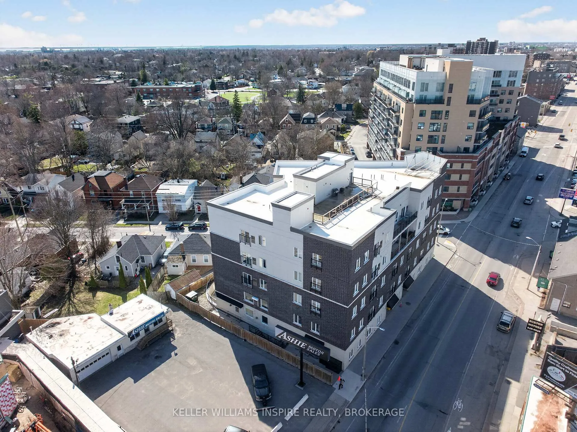 Photo 4 of Unit 207, 630 Princess Street, Kingston, Central City East — HOMEH