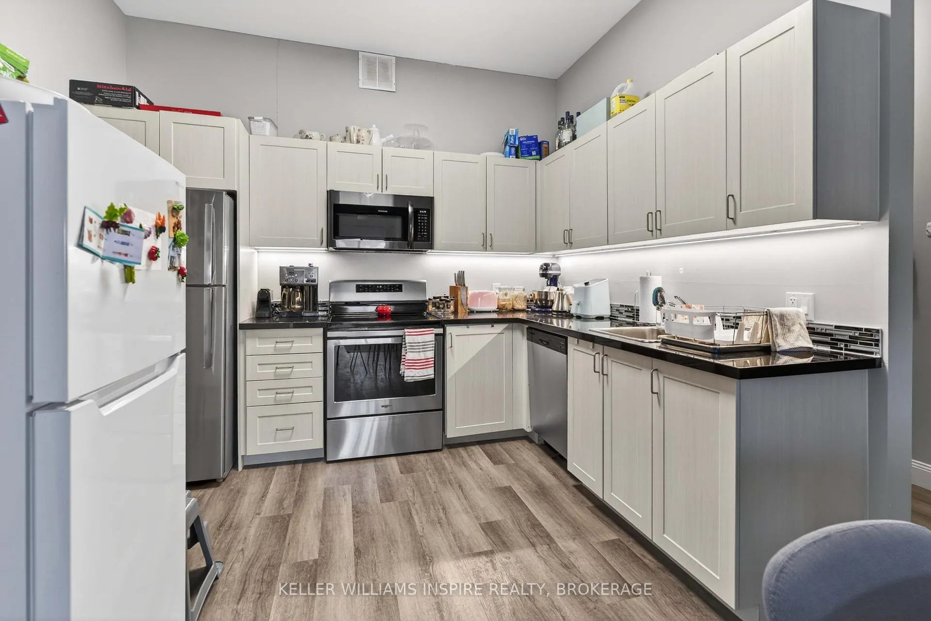 Photo 11 of Unit 207, 630 Princess Street, Kingston, Central City East — HOMEH