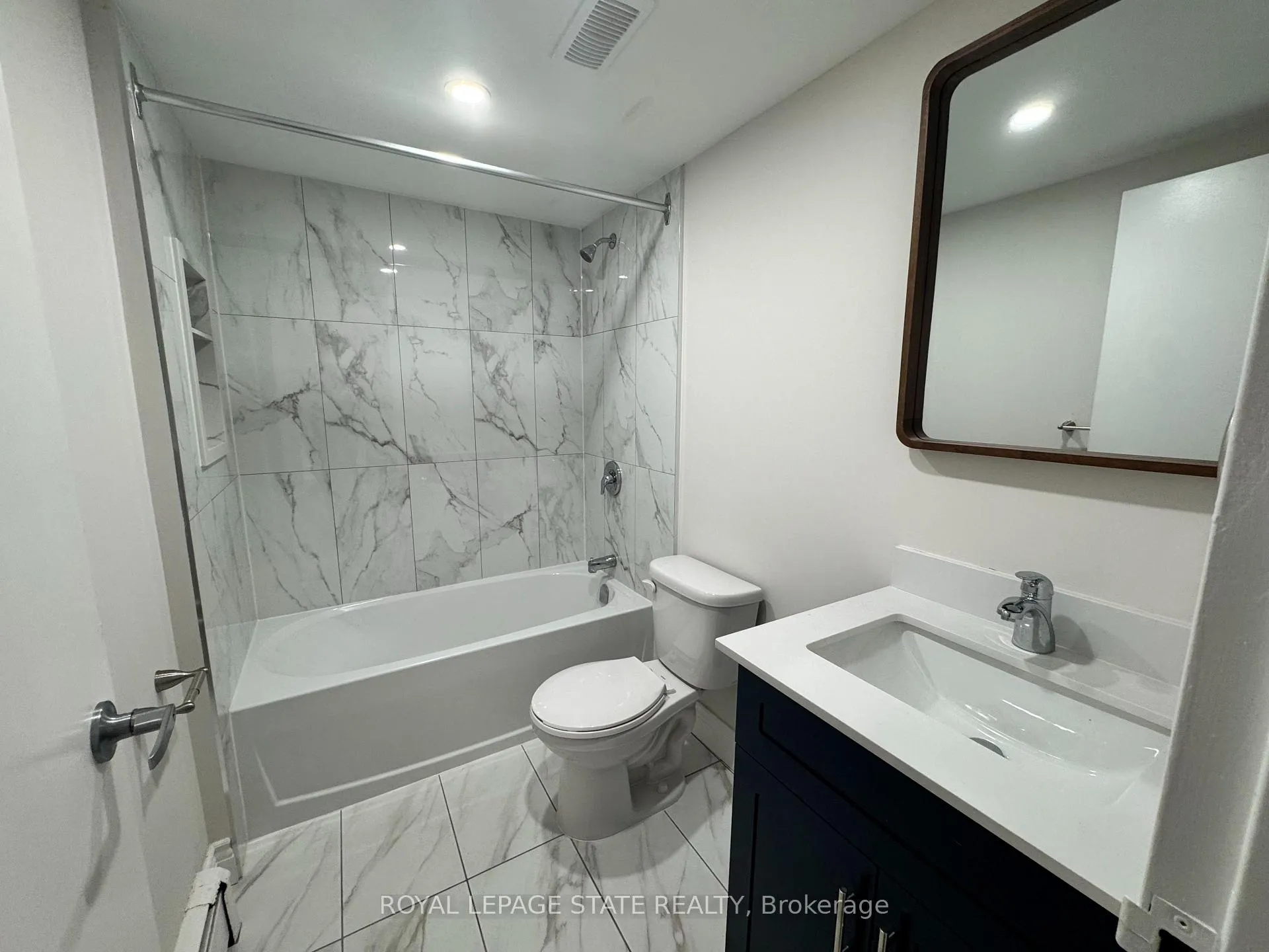 Photo 7 of Unit 102, 105 Tia Drive, Hamilton, Kentley — HOMEH