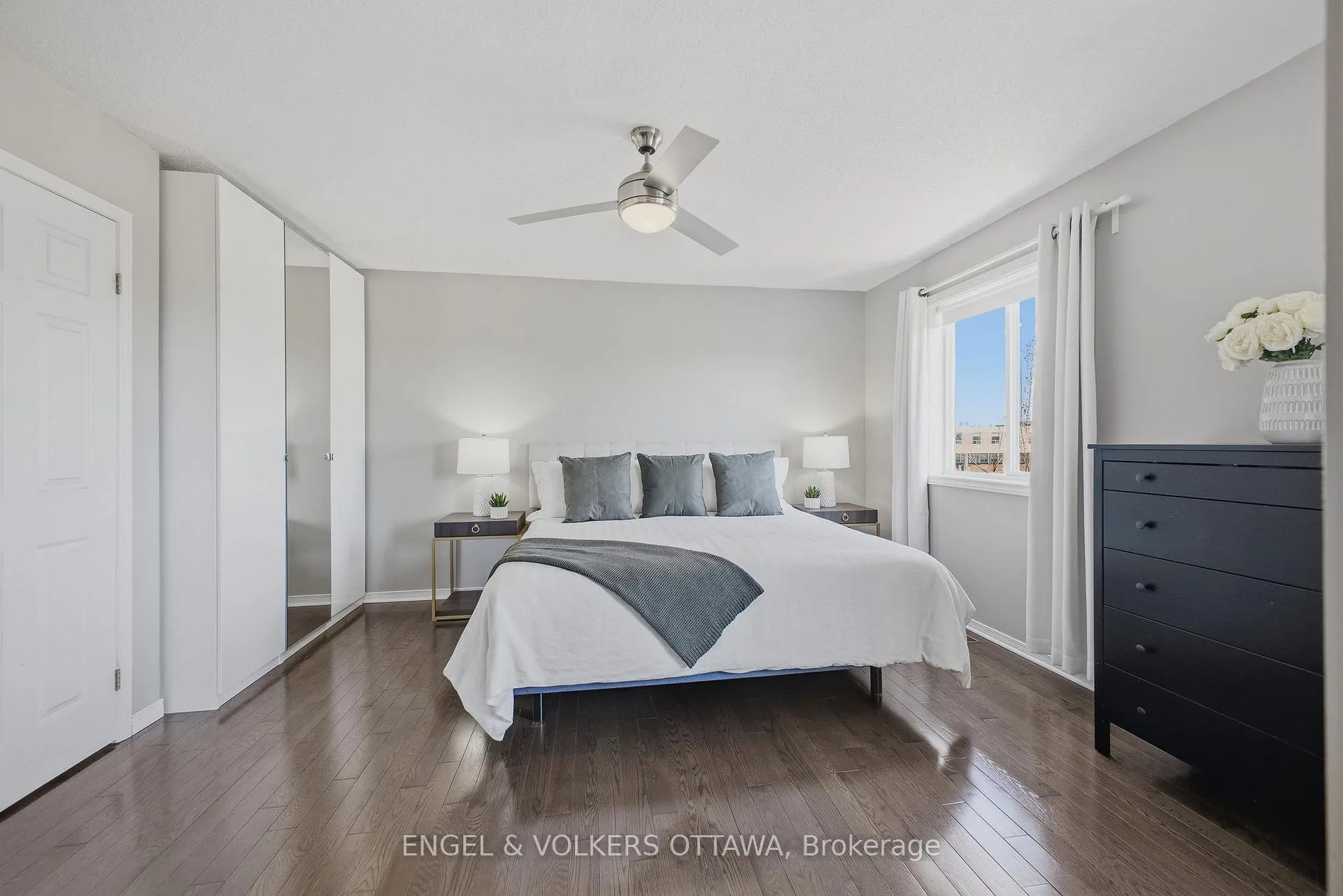 Photo 18 of 50 Carwood Circle, Ottawa, Carson Meadows — HOMEH
