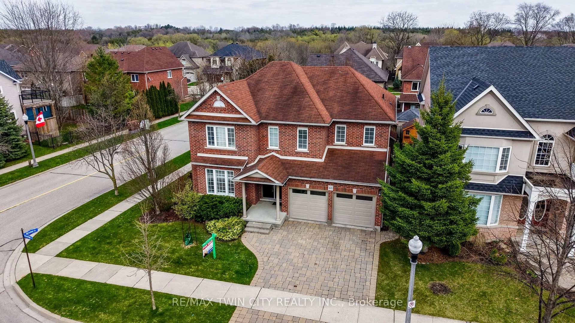 Photo 1 of 169 Falconridge Drive, Kitchener — HOMEH