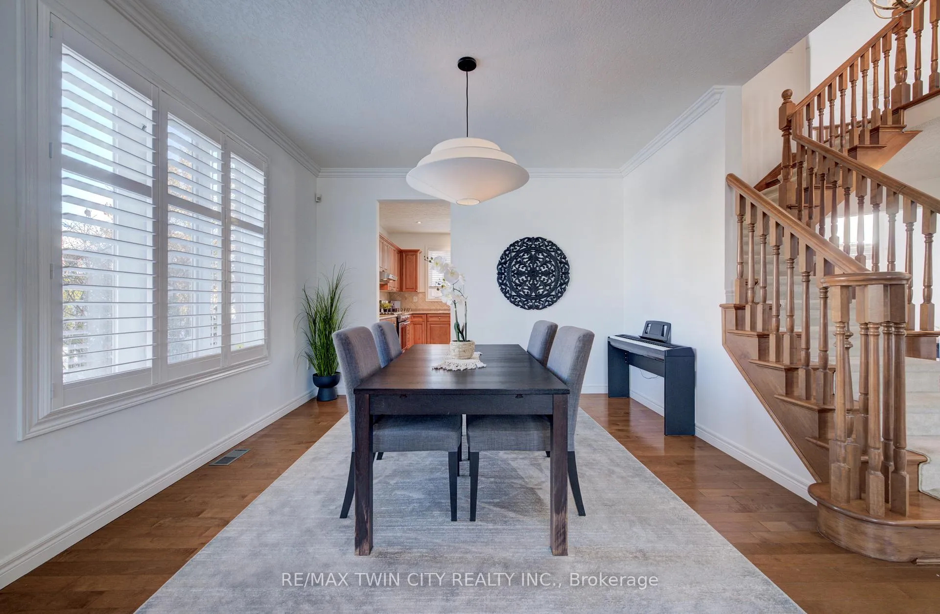 Photo 8 of 169 Falconridge Drive, Kitchener — HOMEH