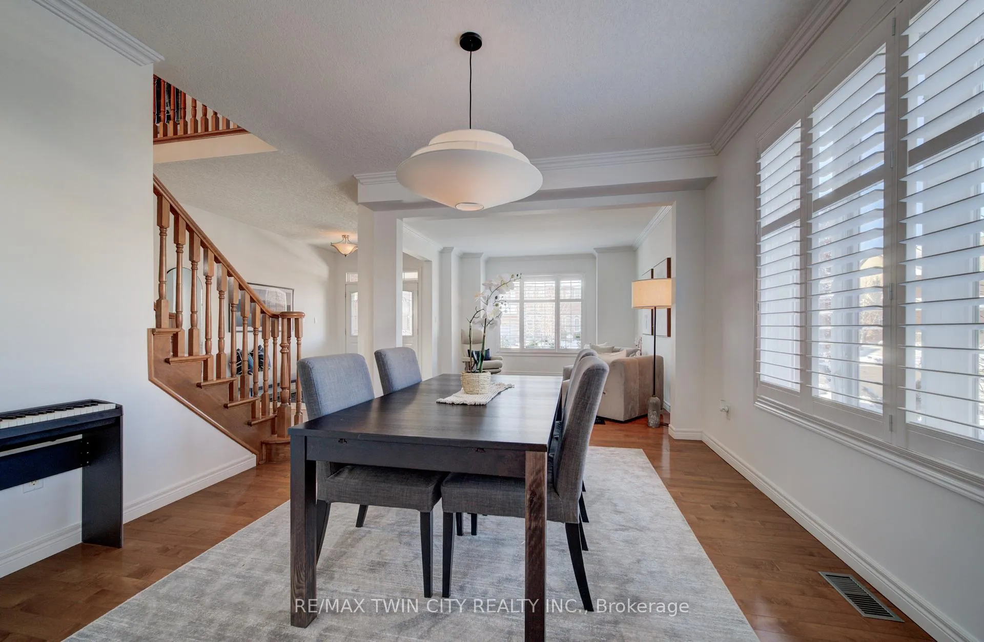 Photo 9 of 169 Falconridge Drive, Kitchener — HOMEH
