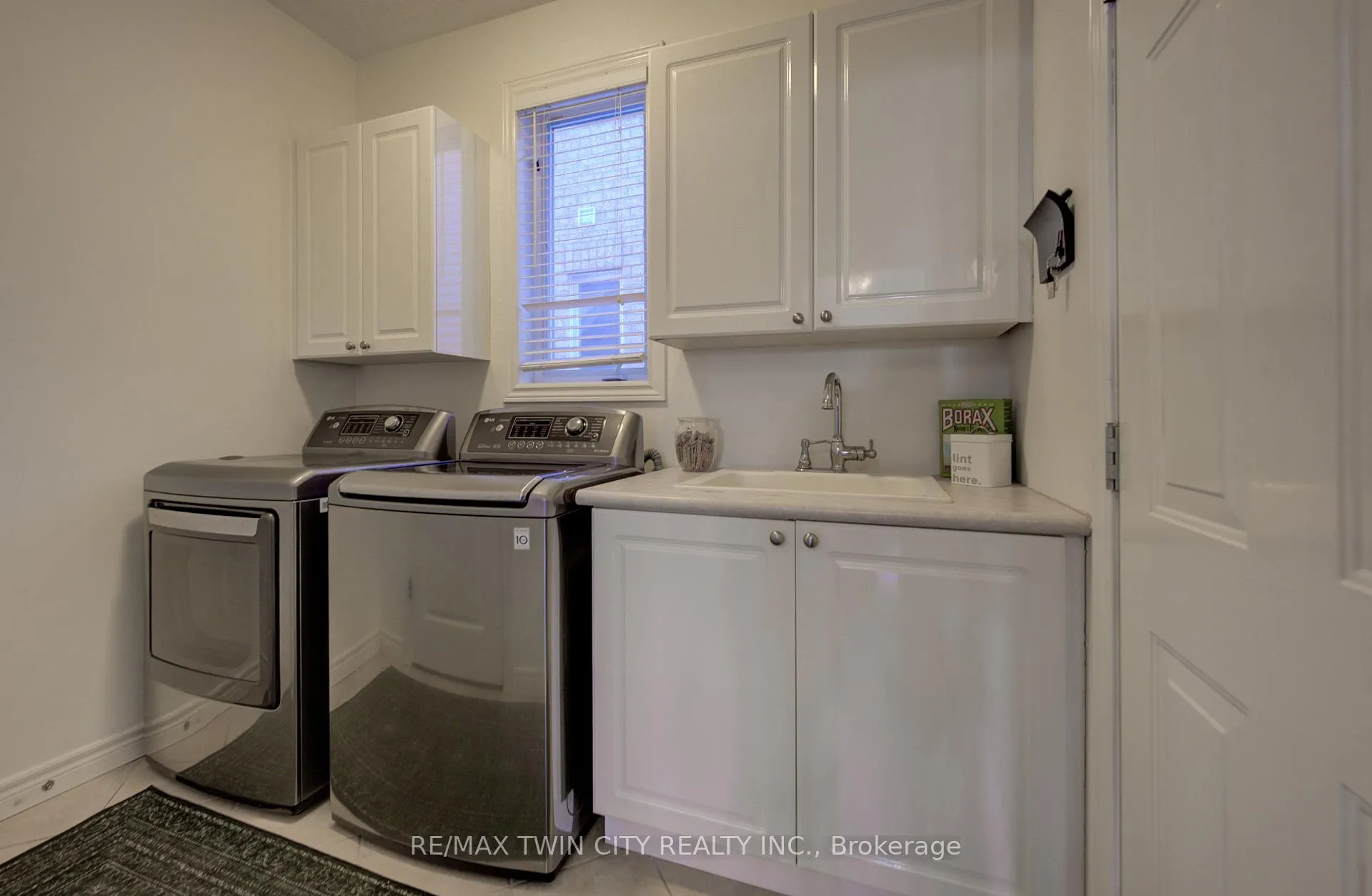 Photo 25 of 169 Falconridge Drive, Kitchener — HOMEH